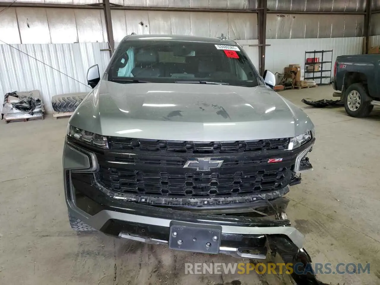 5 Photograph of a damaged car 1GNSKDKD3PR208977 CHEVROLET SUBURBAN 2023