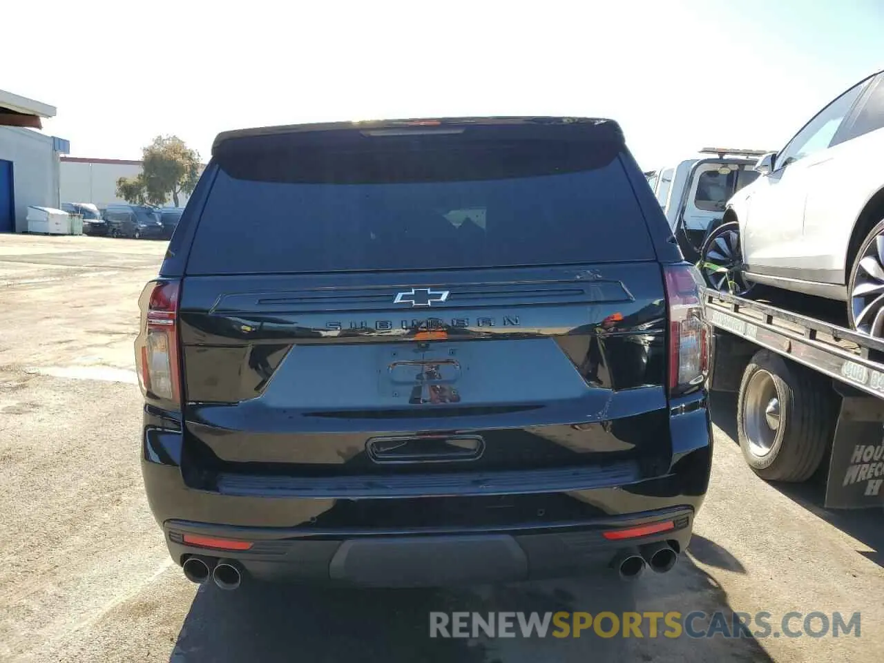 6 Photograph of a damaged car 1GNSKDKL2PR286237 CHEVROLET SUBURBAN 2023