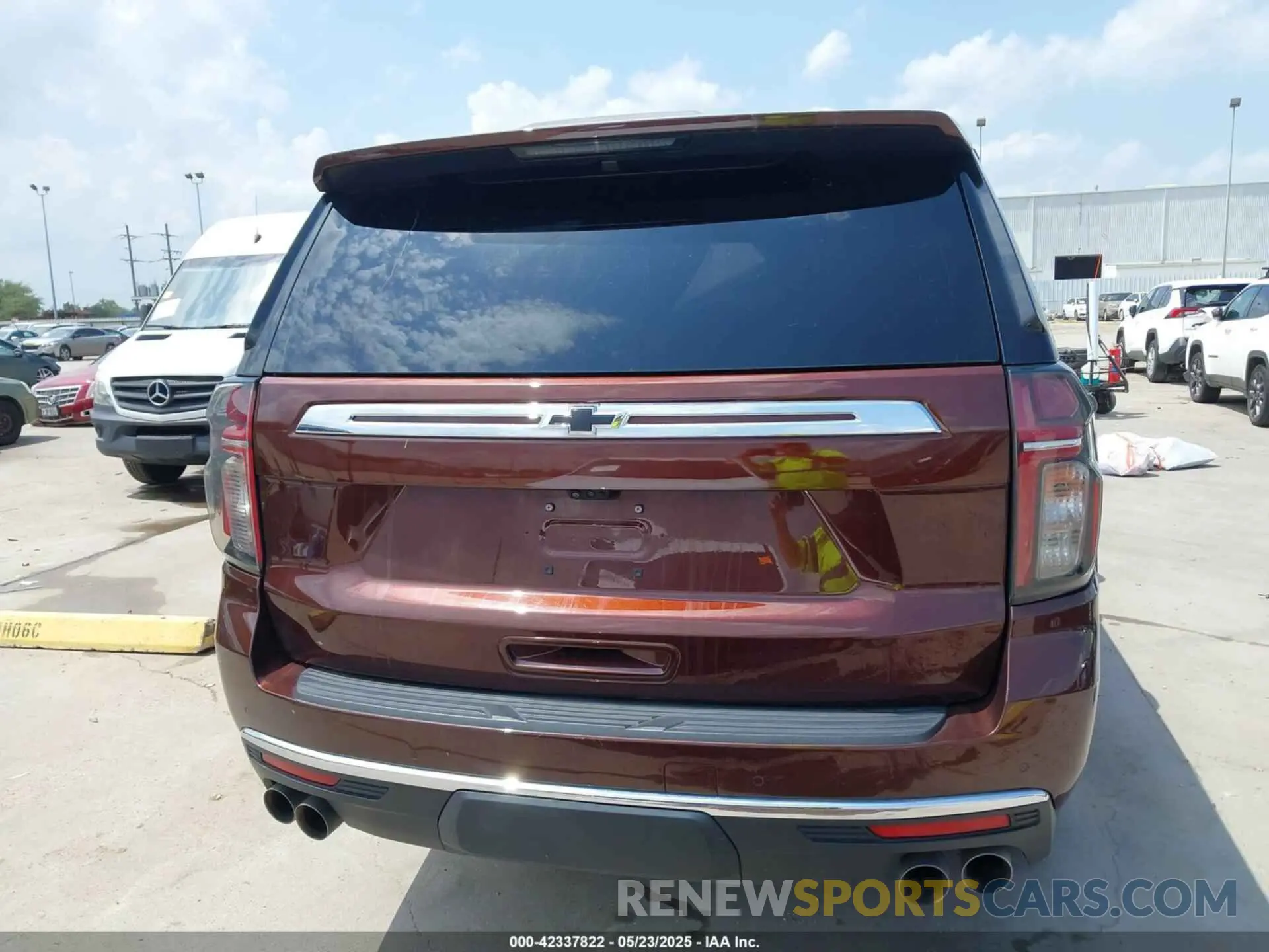 15 Photograph of a damaged car 1GNSKFKD3PR125156 CHEVROLET SUBURBAN 2023