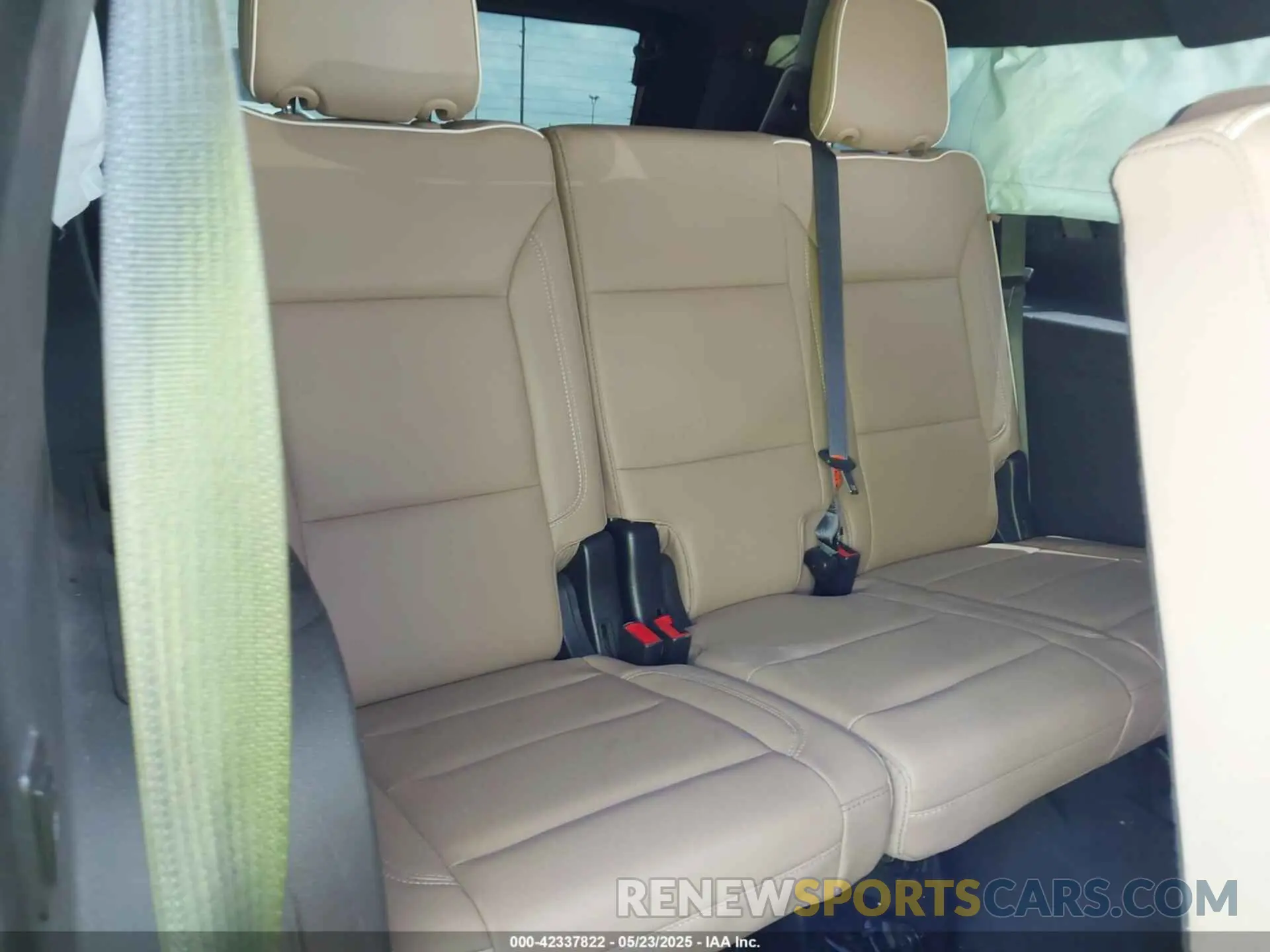 16 Photograph of a damaged car 1GNSKFKD3PR125156 CHEVROLET SUBURBAN 2023