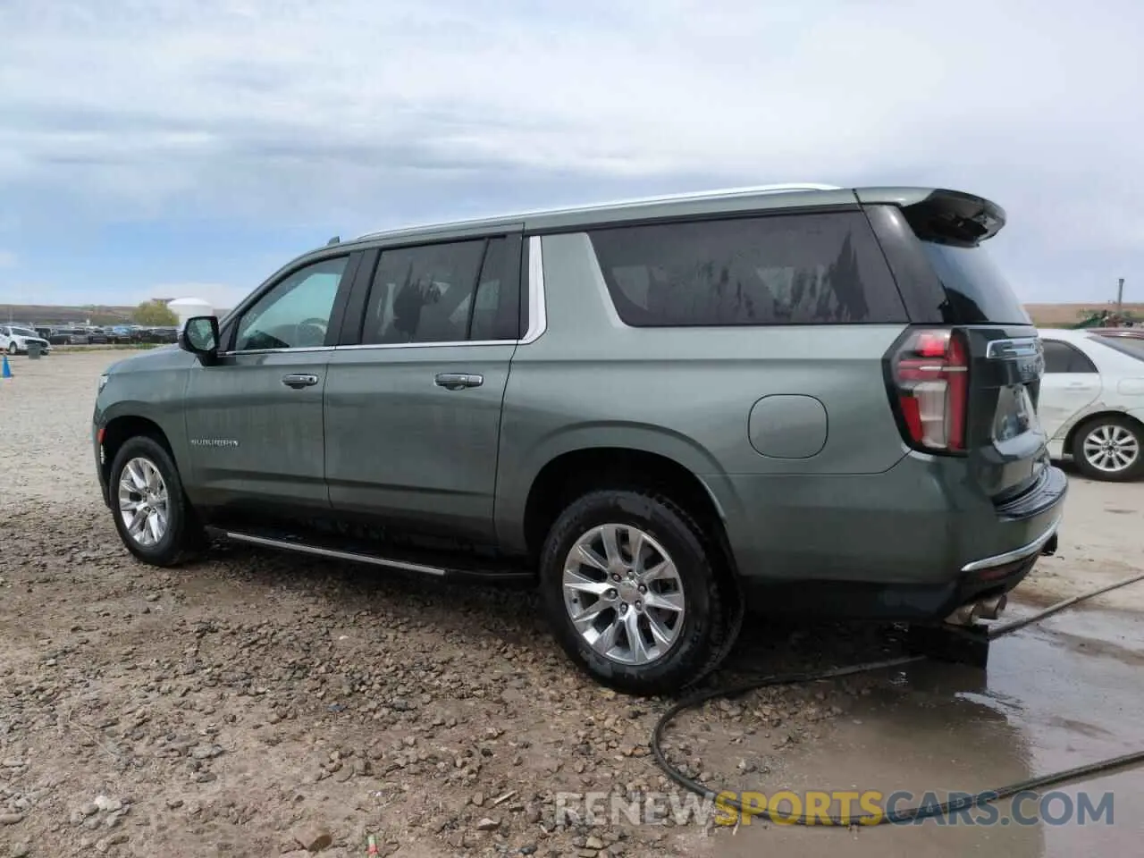 2 Photograph of a damaged car 1GNSKFKD3PR338270 CHEVROLET SUBURBAN 2023