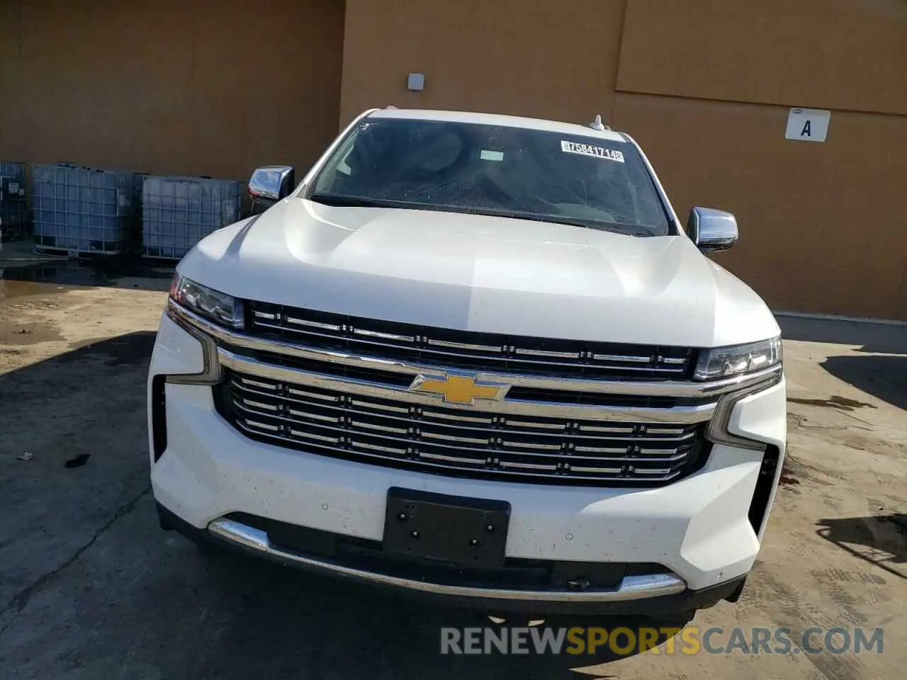 5 Photograph of a damaged car 1GNSKFKD5PR539443 CHEVROLET SUBURBAN 2023