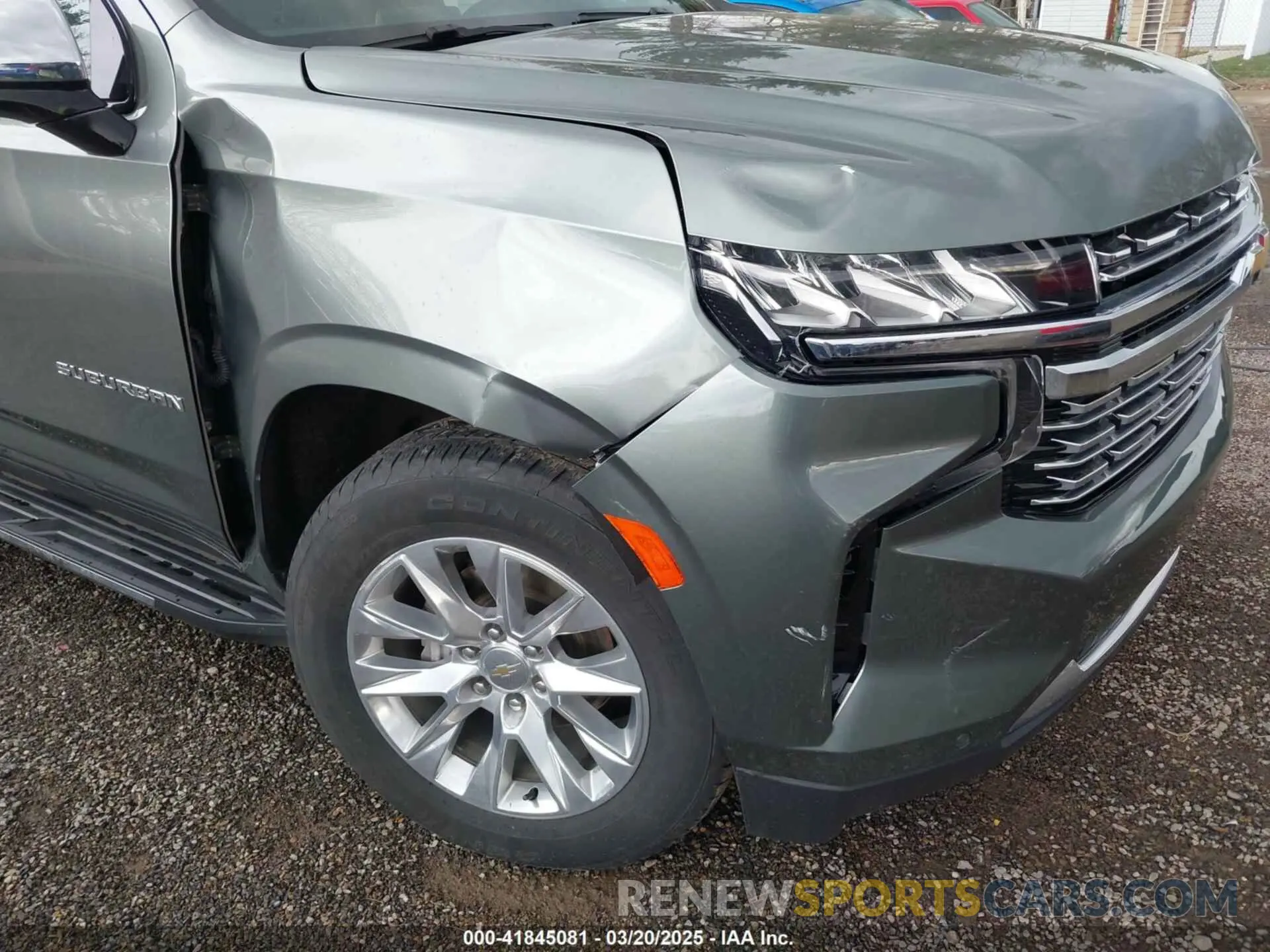 19 Photograph of a damaged car 1GNSKFKD6PR372798 CHEVROLET SUBURBAN 2023