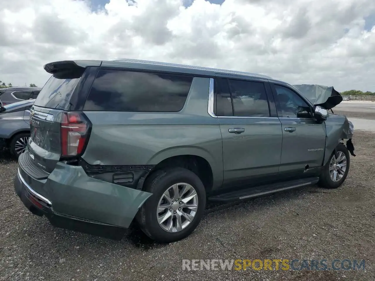 3 Photograph of a damaged car 1GNSKFKD8PR390204 CHEVROLET SUBURBAN 2023