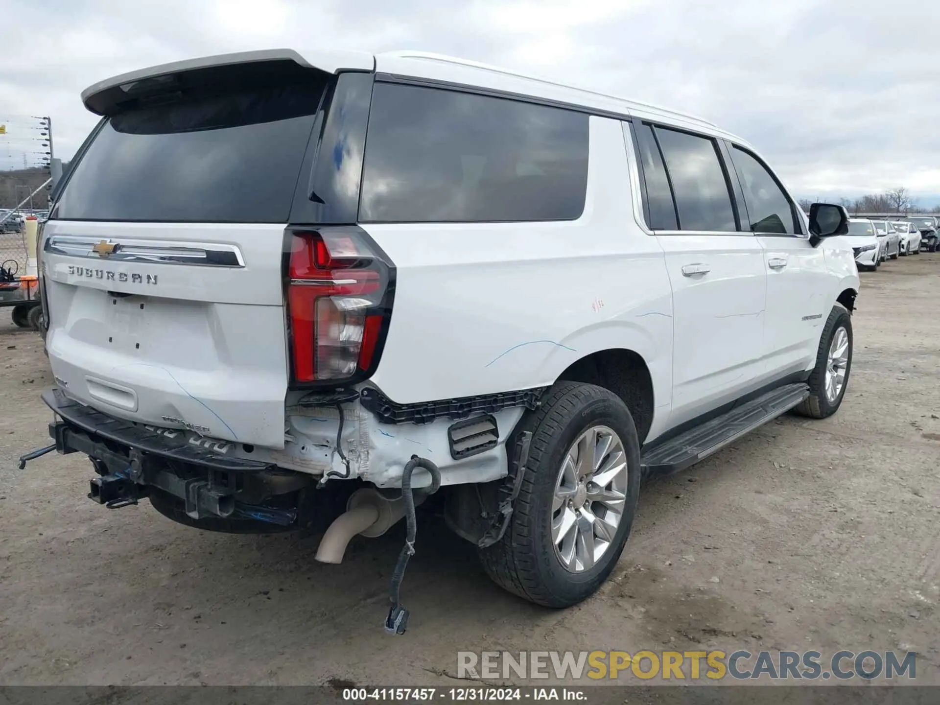 4 Фотография поврежденного автомобиля 1GNSKFKT1PR529998 CHEVROLET SUBURBAN 2023
