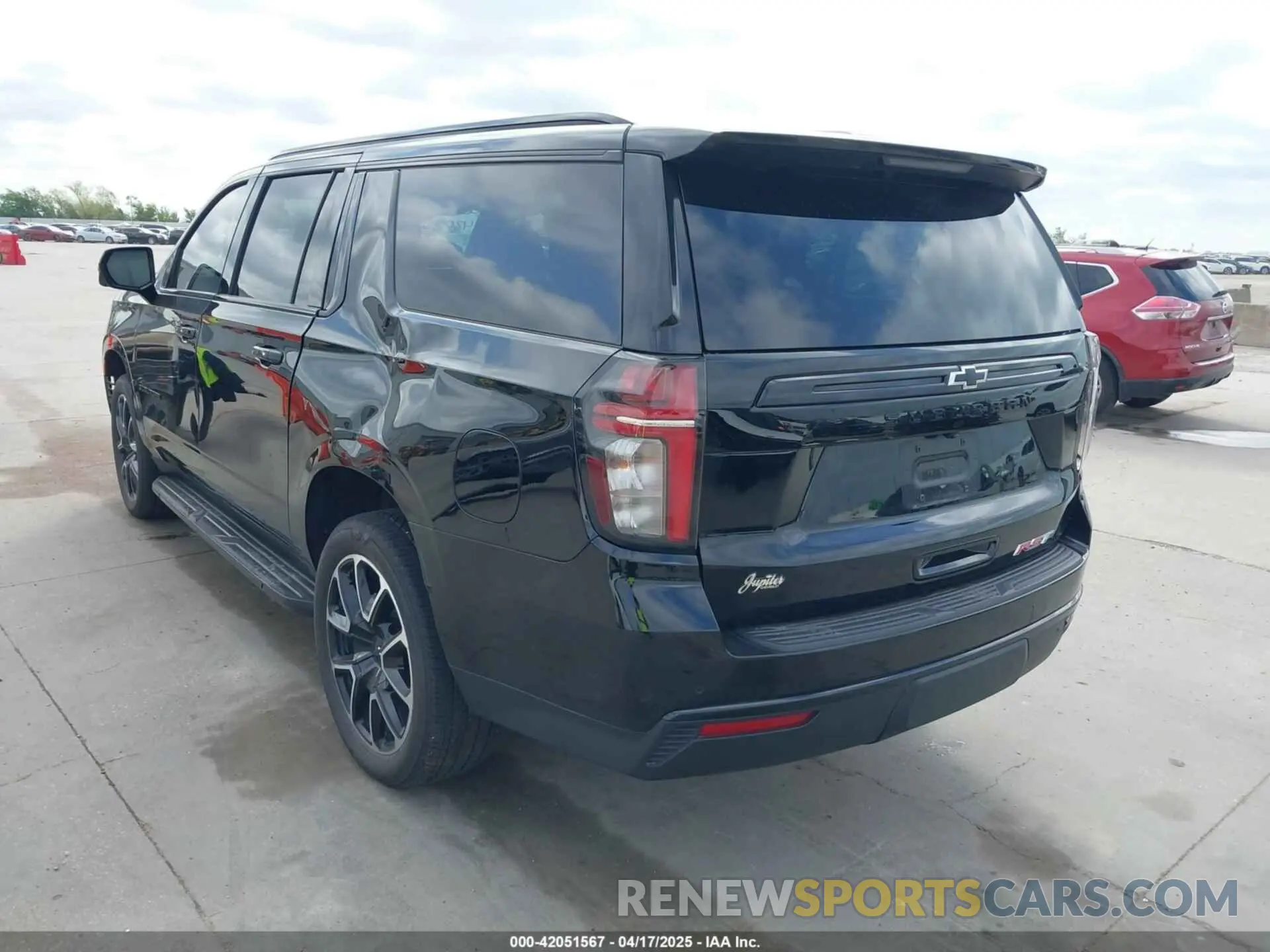 3 Фотография поврежденного автомобиля 1GNSCEKD4RR353774 CHEVROLET SUBURBAN 2024