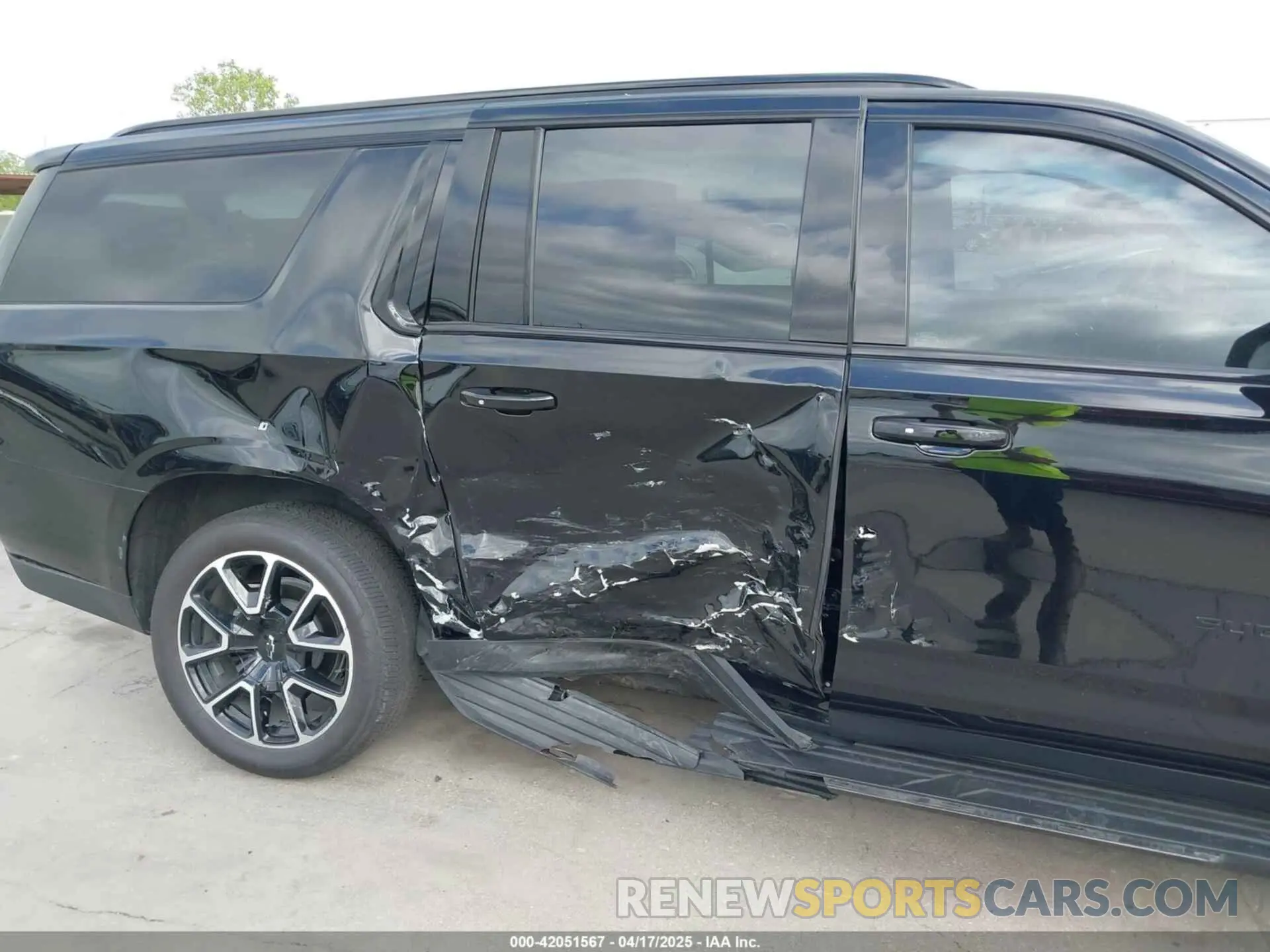 6 Фотография поврежденного автомобиля 1GNSCEKD4RR353774 CHEVROLET SUBURBAN 2024
