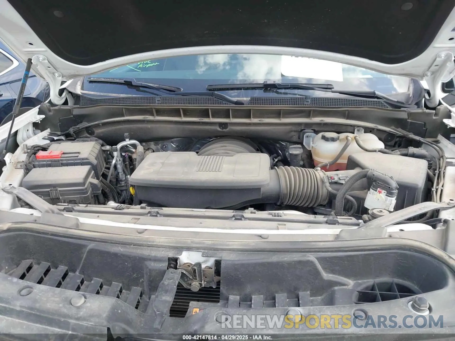 10 Фотография поврежденного автомобиля 1GNSCFKD6RR304985 CHEVROLET SUBURBAN 2024