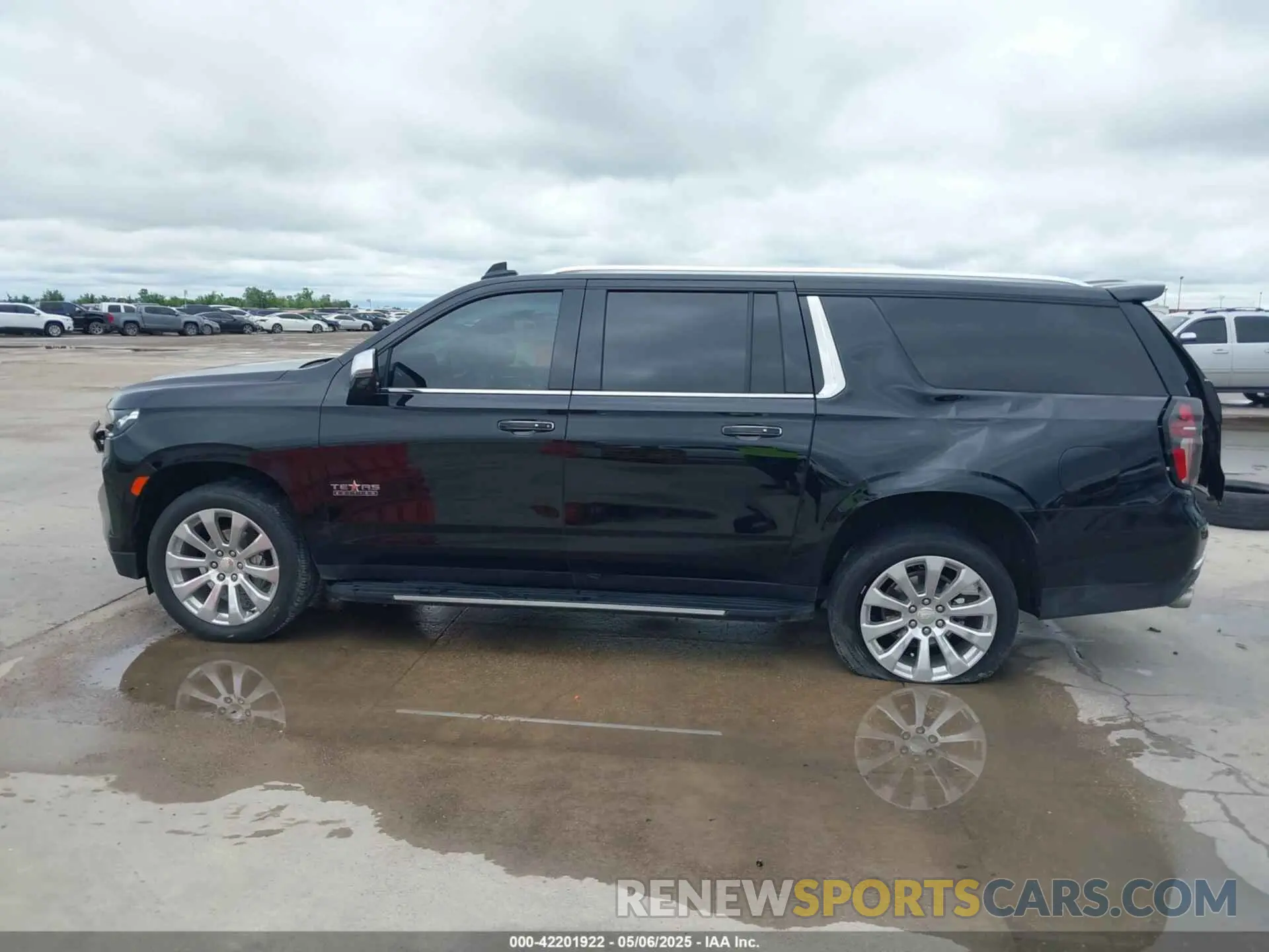 15 Фотография поврежденного автомобиля 1GNSCFKD9RR214598 CHEVROLET SUBURBAN 2024