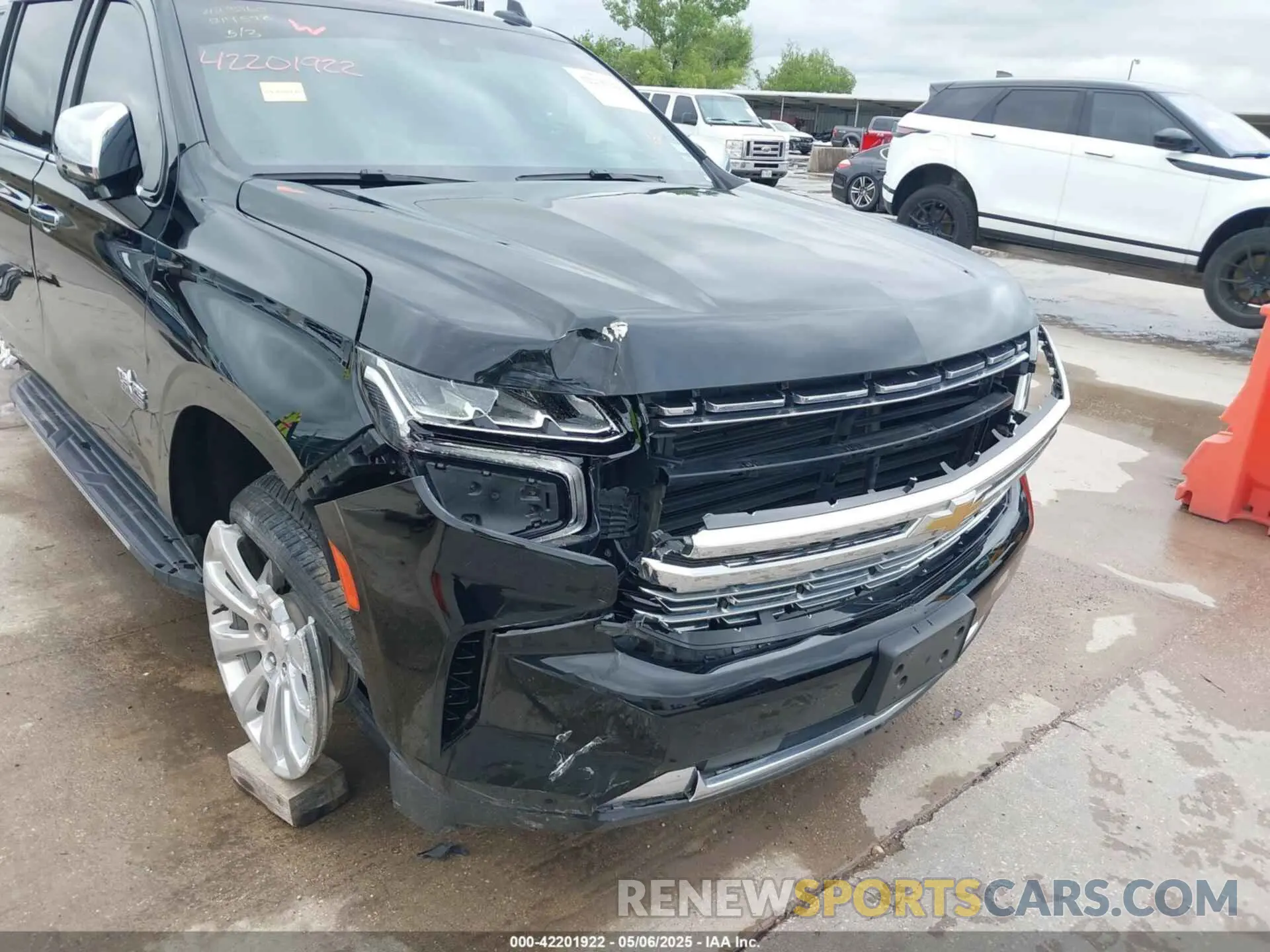 19 Фотография поврежденного автомобиля 1GNSCFKD9RR214598 CHEVROLET SUBURBAN 2024