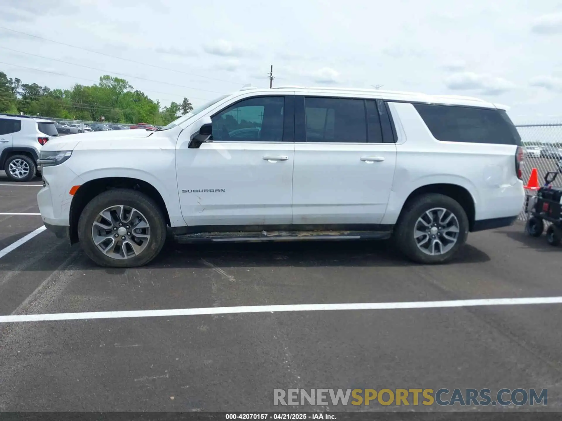 14 Photograph of a damaged car 1GNSKBKD7RR153232 CHEVROLET SUBURBAN 2024