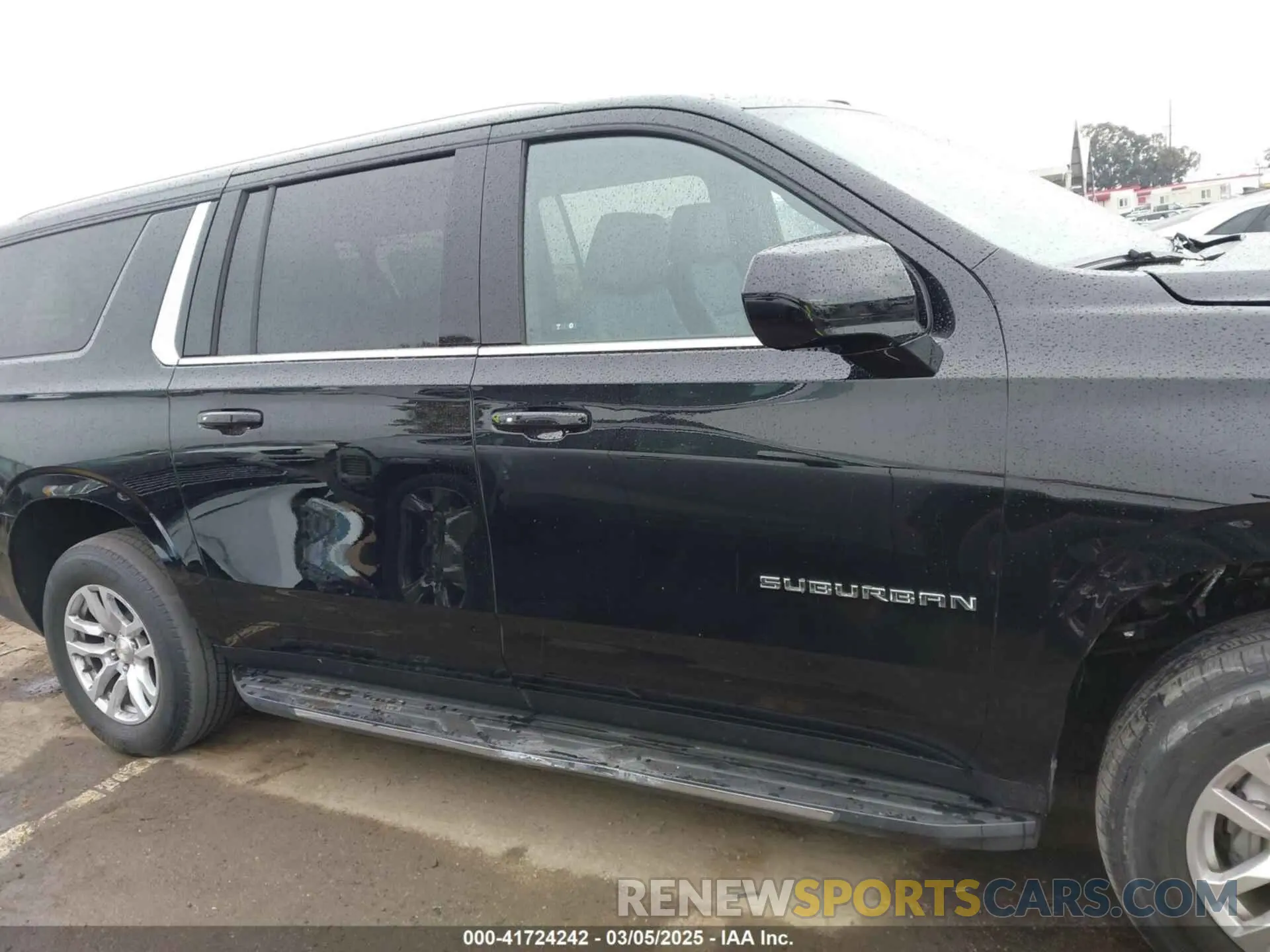 14 Photograph of a damaged car 1GNSKCKD4RR217863 CHEVROLET SUBURBAN 2024
