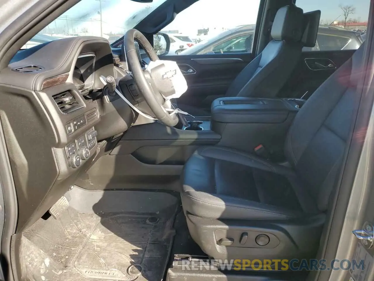 7 Photograph of a damaged car 1GNSKCKD9RR185377 CHEVROLET SUBURBAN 2024