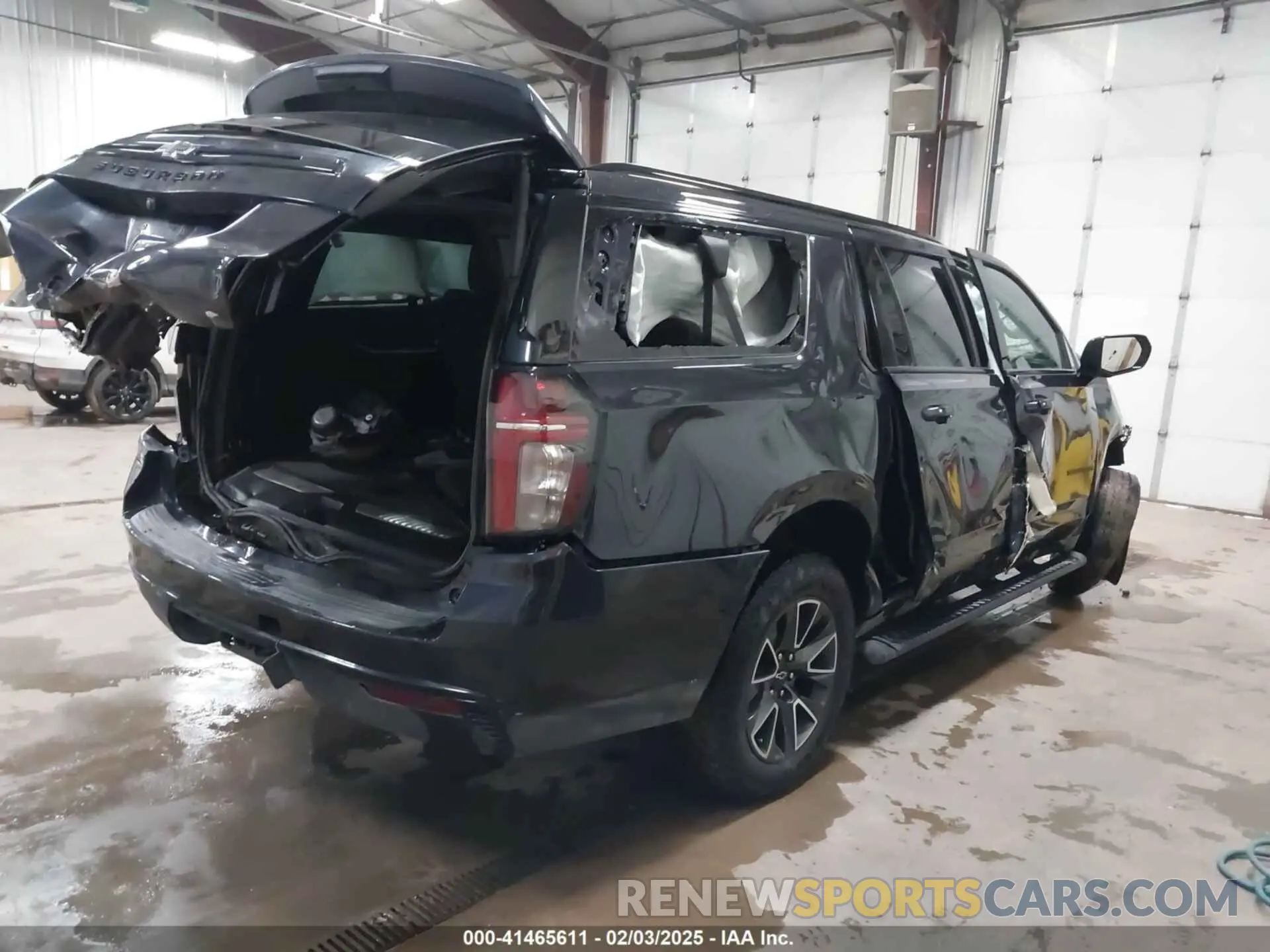 4 Photograph of a damaged car 1GNSKDKD2RR203790 CHEVROLET SUBURBAN 2024
