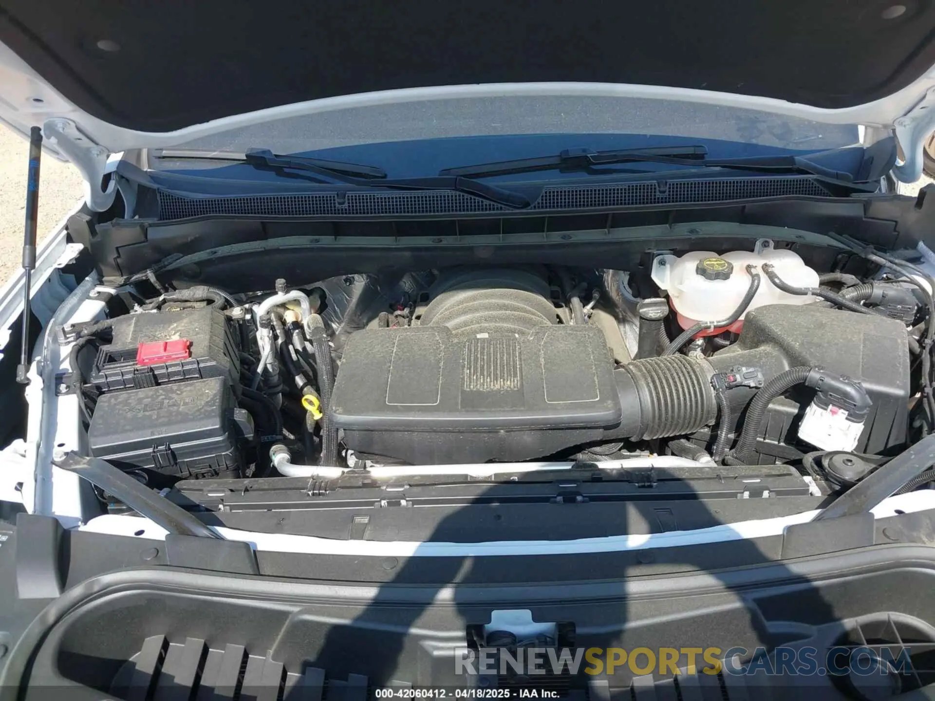 10 Photograph of a damaged car 1GNSKDKD2RR355679 CHEVROLET SUBURBAN 2024