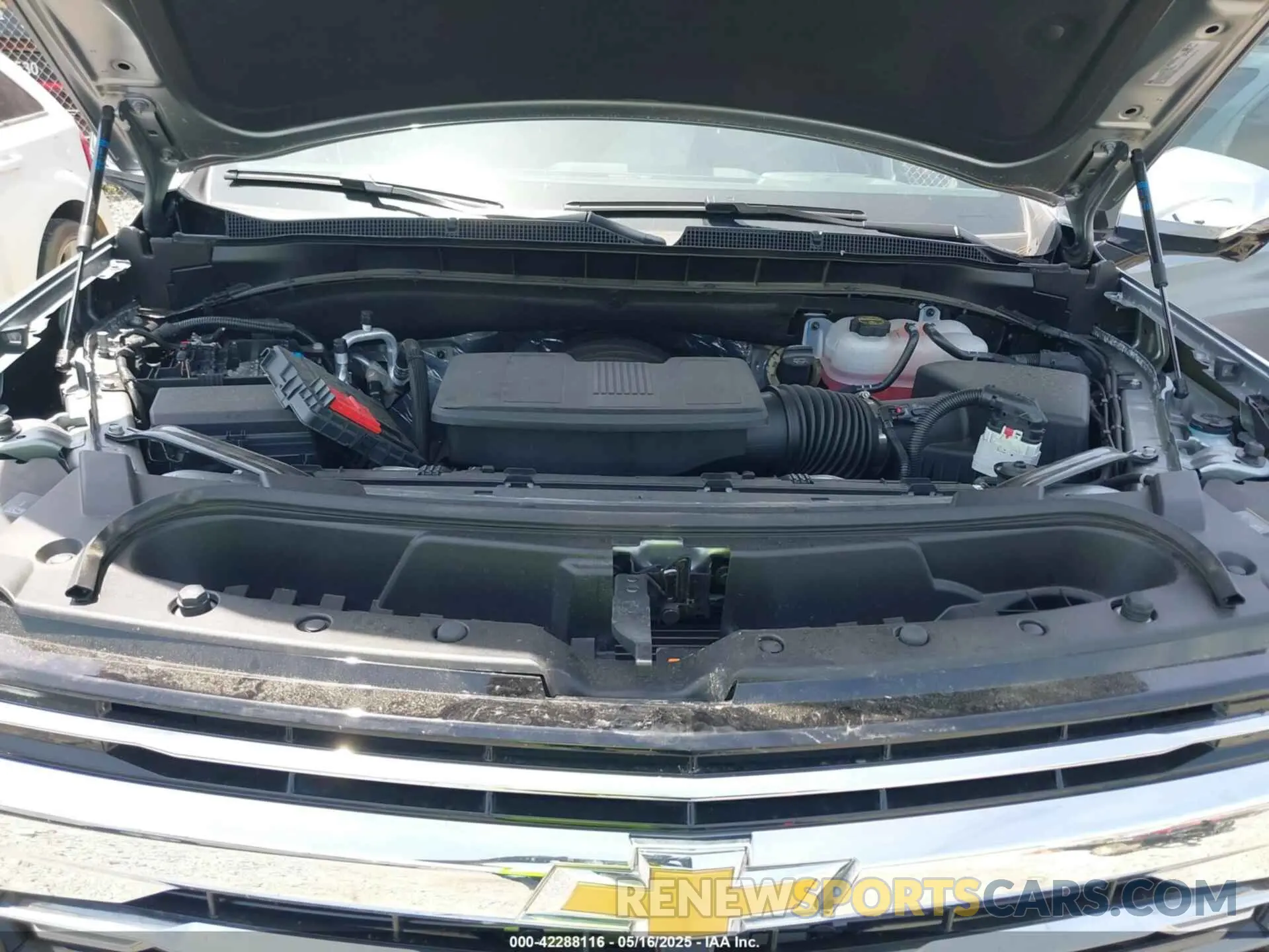 10 Фотография поврежденного автомобиля 1GNS5FRD8SR181650 CHEVROLET SUBURBAN 2025