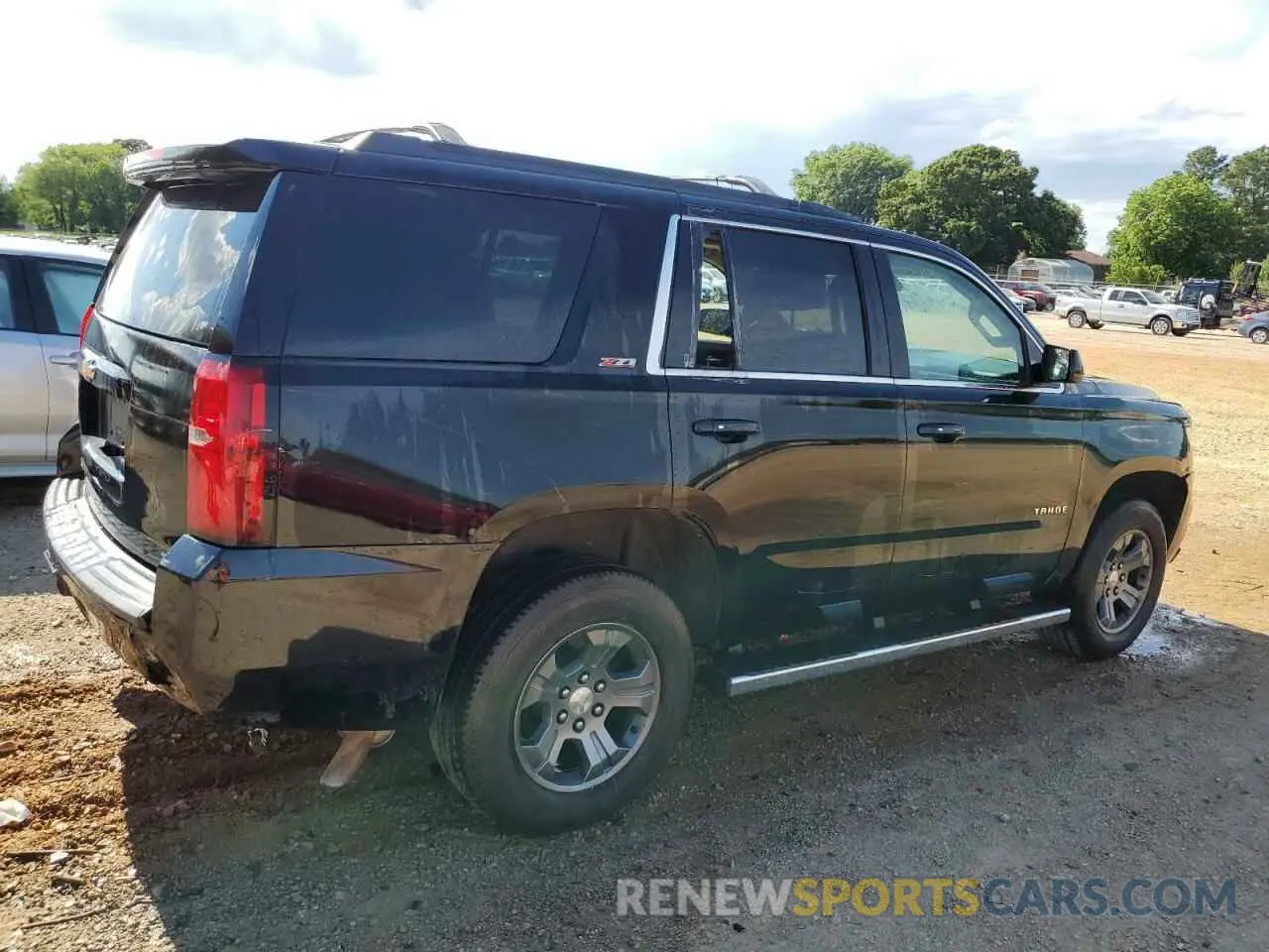 3 Фотография поврежденного автомобиля 1GNSKBKC0GR307705 CHEVROLET TAHOE 2016