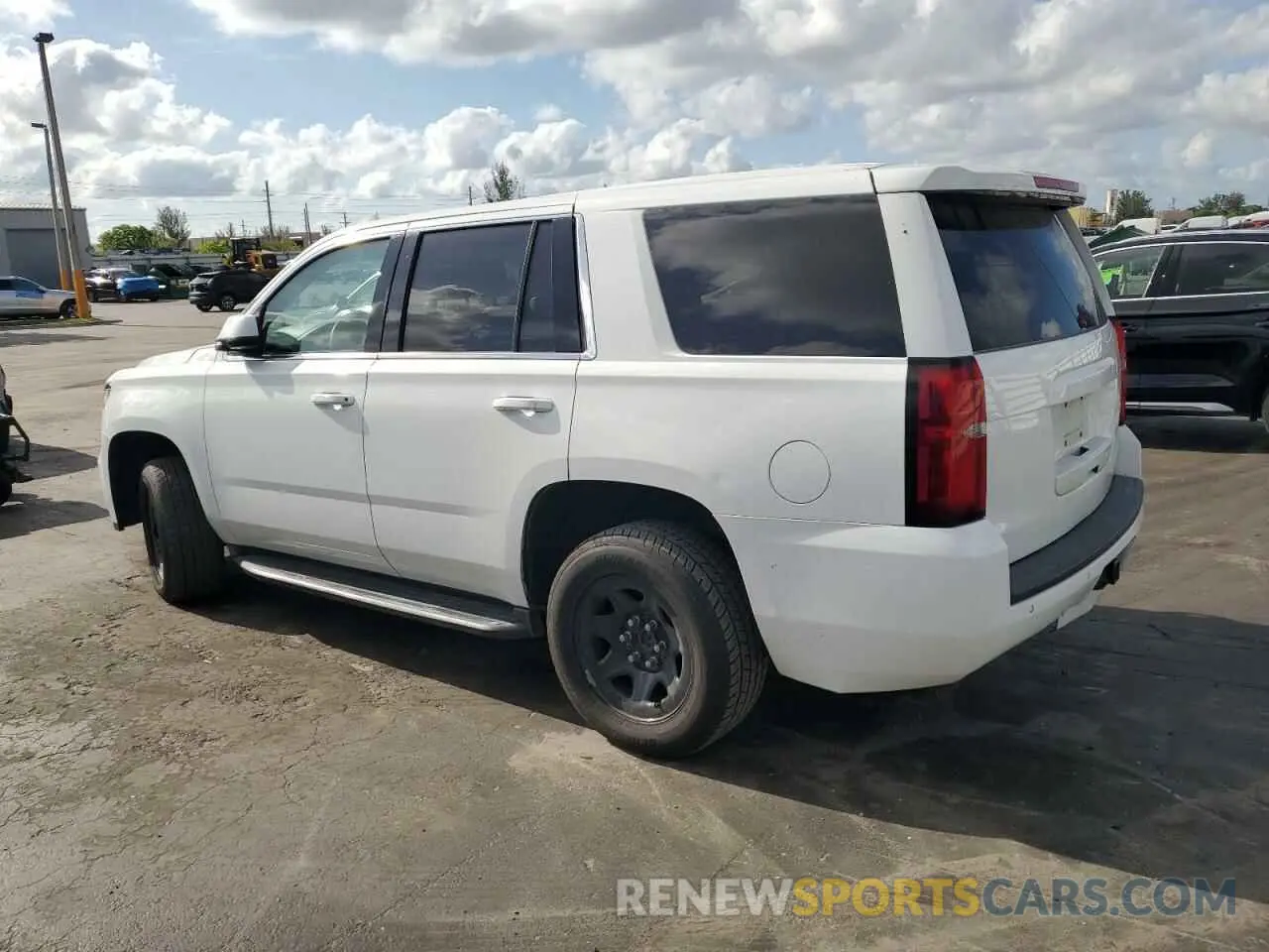 2 Photograph of a damaged car 1GNLCDEC0KR281074 CHEVROLET TAHOE 2019