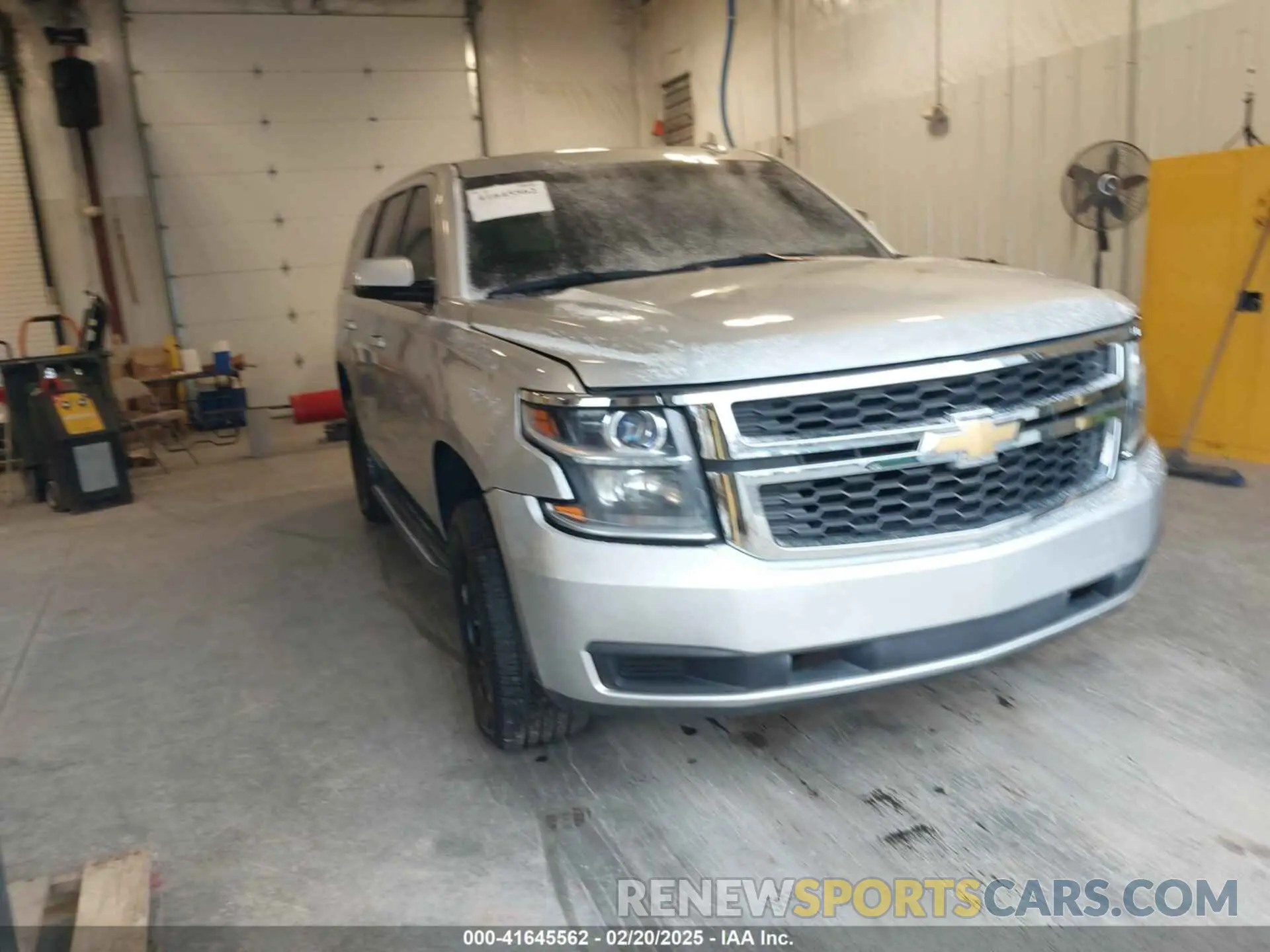 1 Фотография поврежденного автомобиля 1GNLCDEC2KR356485 CHEVROLET TAHOE 2019
