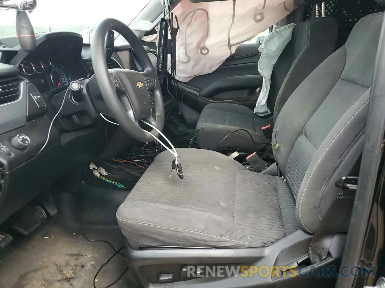 7 Фотография поврежденного автомобиля 1GNLCDEC8KR198072 CHEVROLET TAHOE 2019