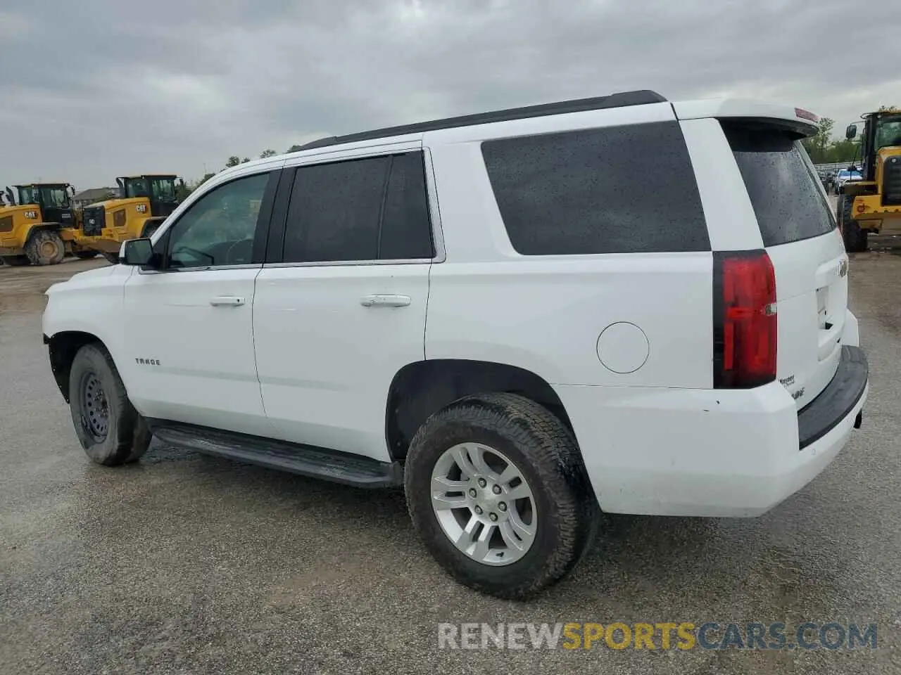 2 Photograph of a damaged car 1GNSCAKC3KR101584 CHEVROLET TAHOE 2019