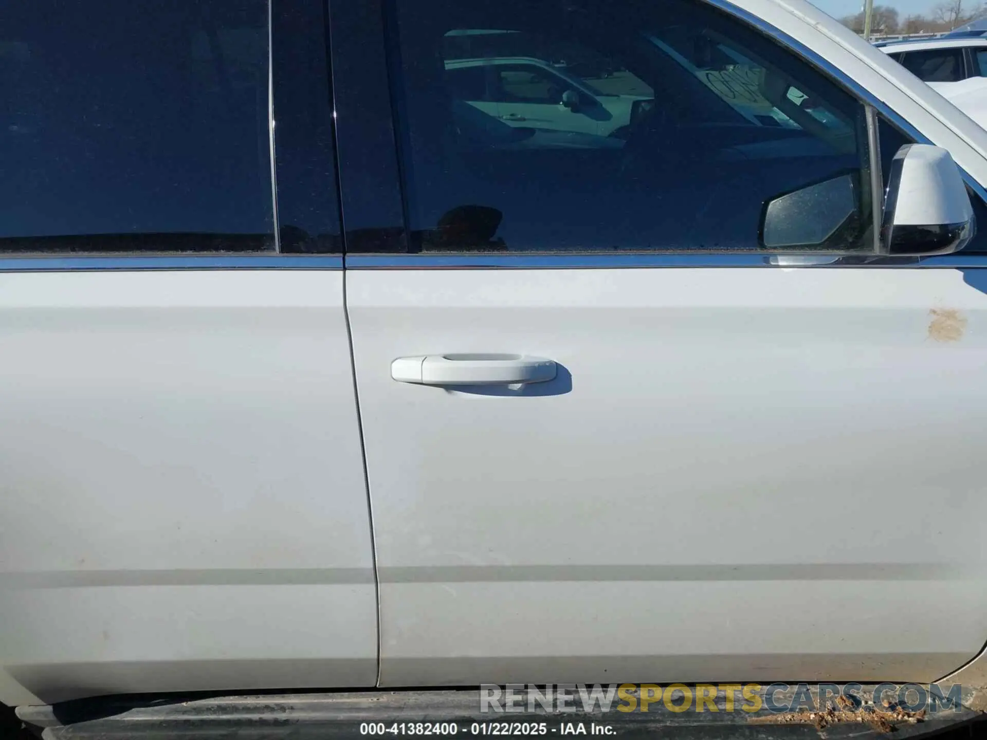 12 Photograph of a damaged car 1GNSCAKC3KR238217 CHEVROLET TAHOE 2019
