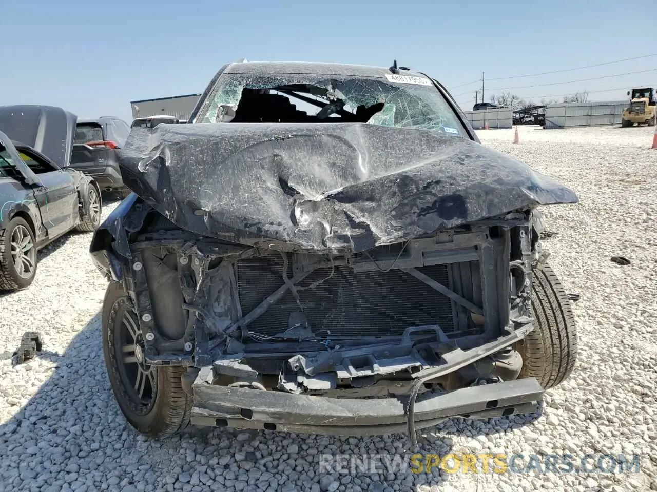 5 Photograph of a damaged car 1GNSCAKC6KR339624 CHEVROLET TAHOE 2019