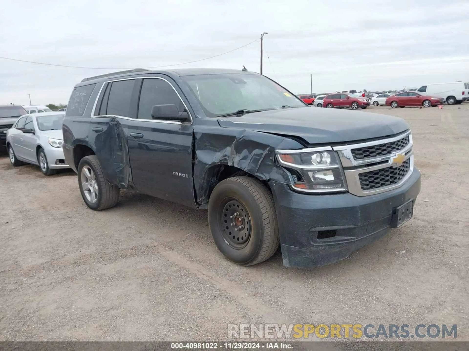 13 Фотография поврежденного автомобиля 1GNSCAKC7KR164171 CHEVROLET TAHOE 2019