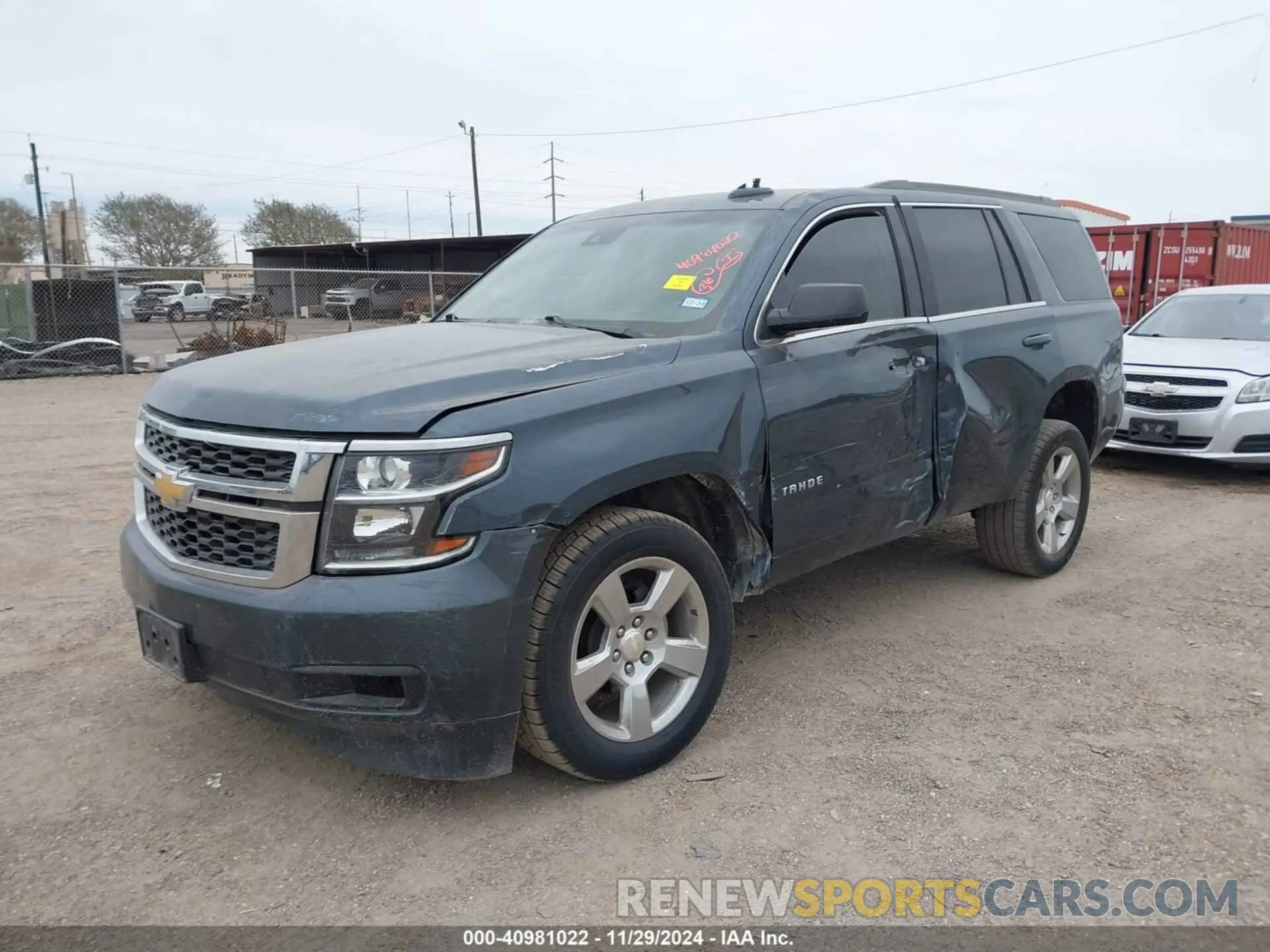 2 Фотография поврежденного автомобиля 1GNSCAKC7KR164171 CHEVROLET TAHOE 2019