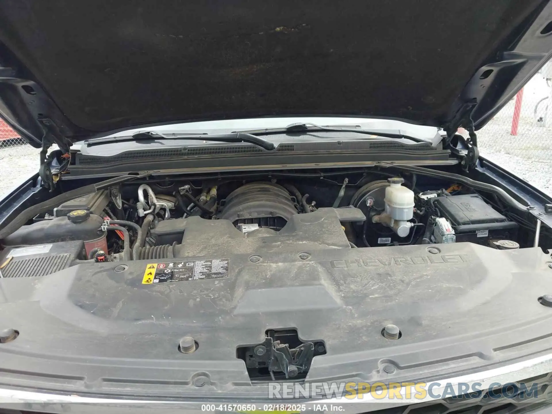 10 Photograph of a damaged car 1GNSCBKC7KR133119 CHEVROLET TAHOE 2019