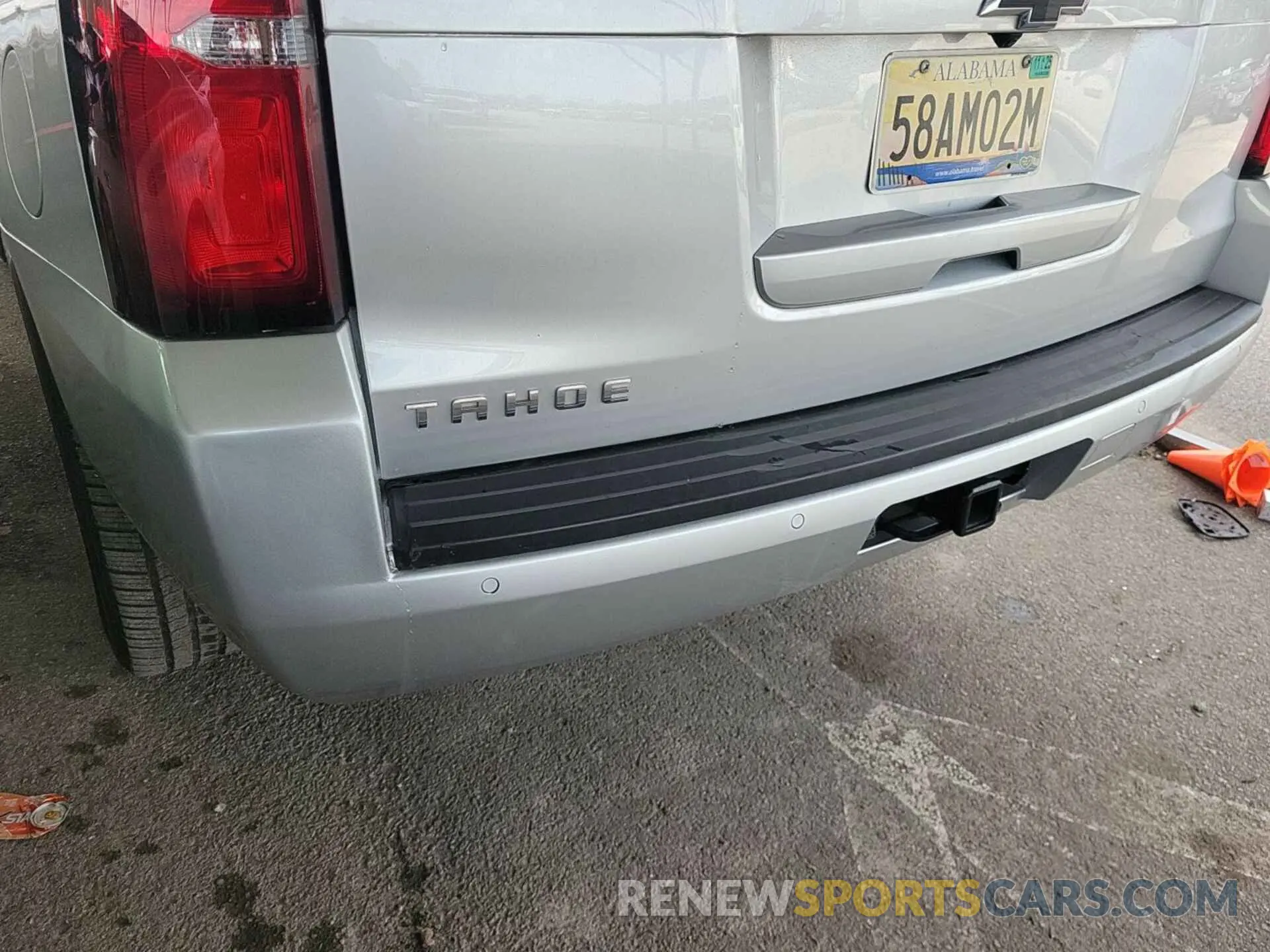 20 Photograph of a damaged car 1GNSCBKC7KR268973 CHEVROLET TAHOE 2019