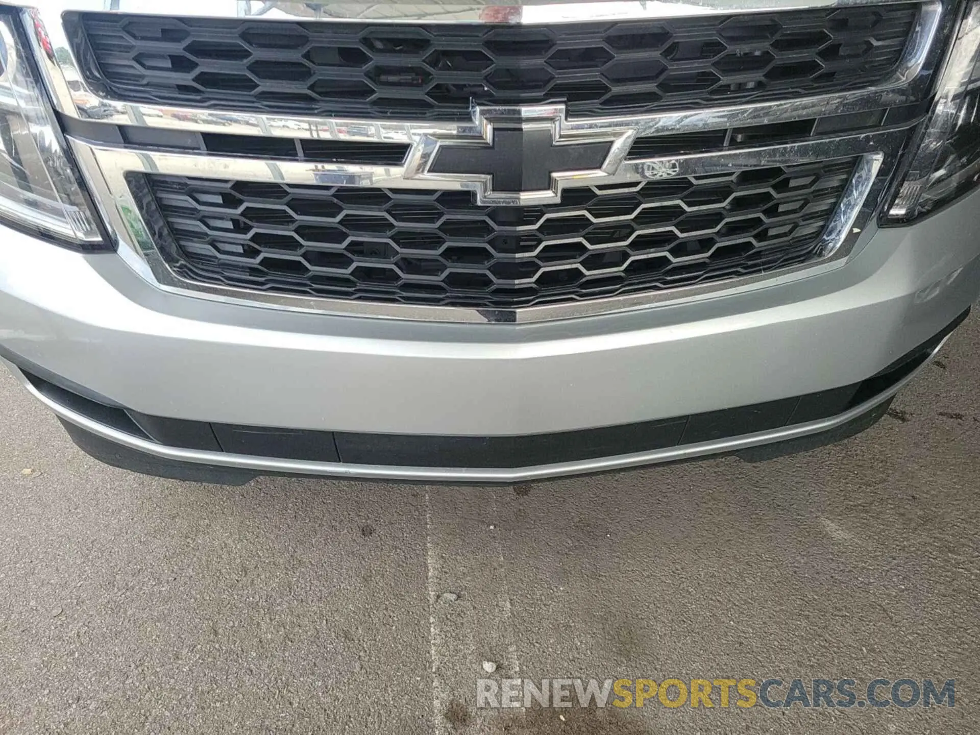 3 Photograph of a damaged car 1GNSCBKC7KR268973 CHEVROLET TAHOE 2019