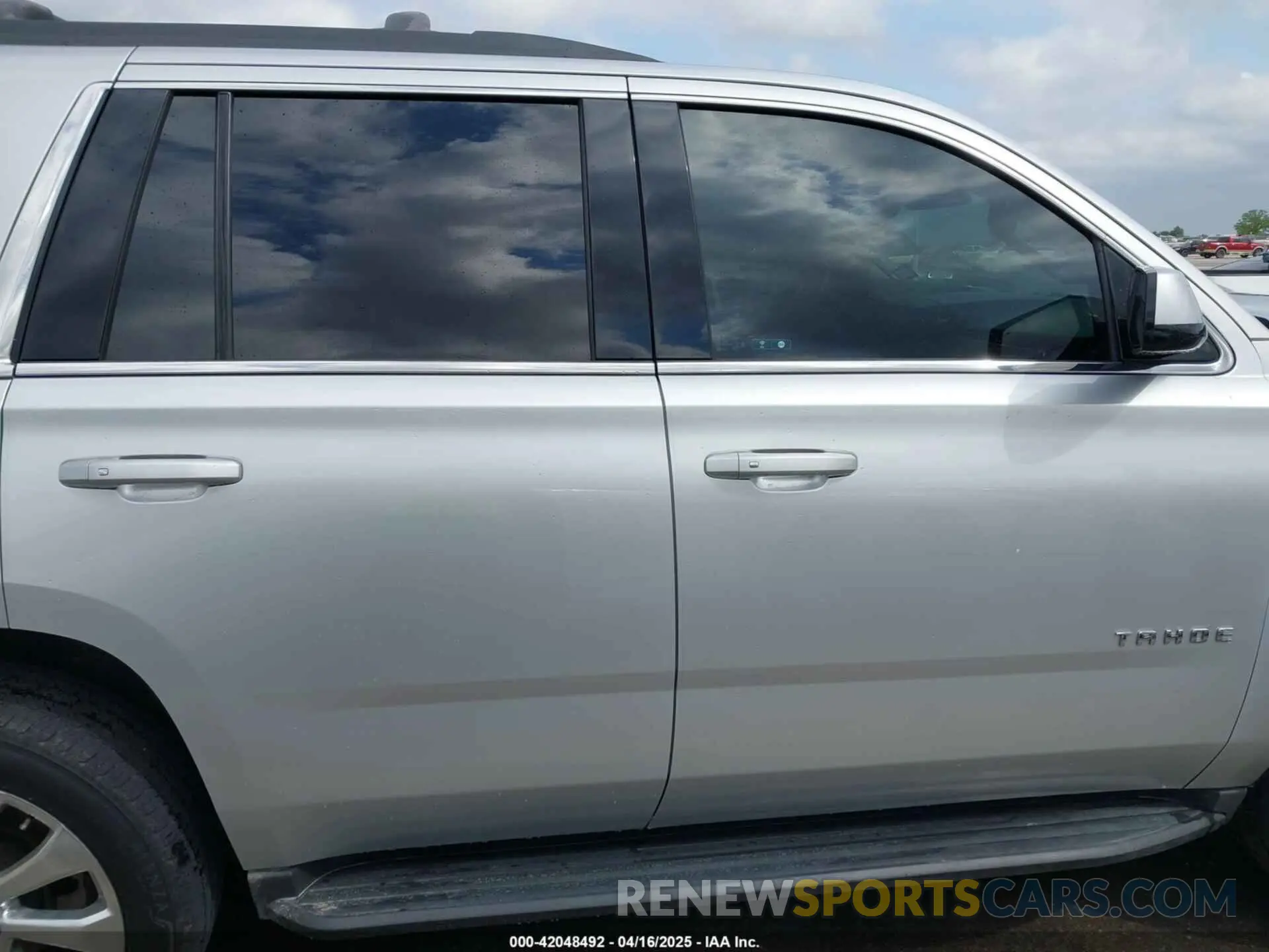 14 Photograph of a damaged car 1GNSCBKC7KR326466 CHEVROLET TAHOE 2019