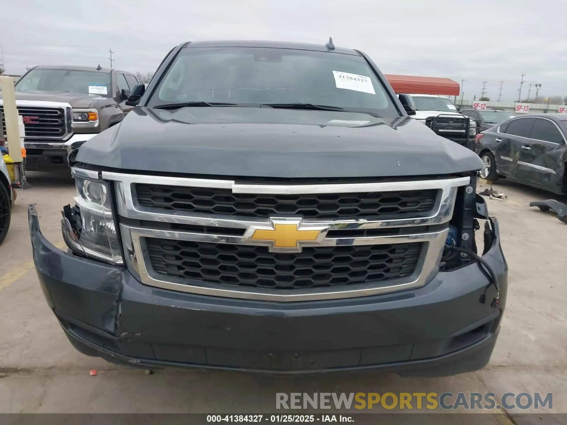 13 Фотография поврежденного автомобиля 1GNSCBKC8KR366460 CHEVROLET TAHOE 2019