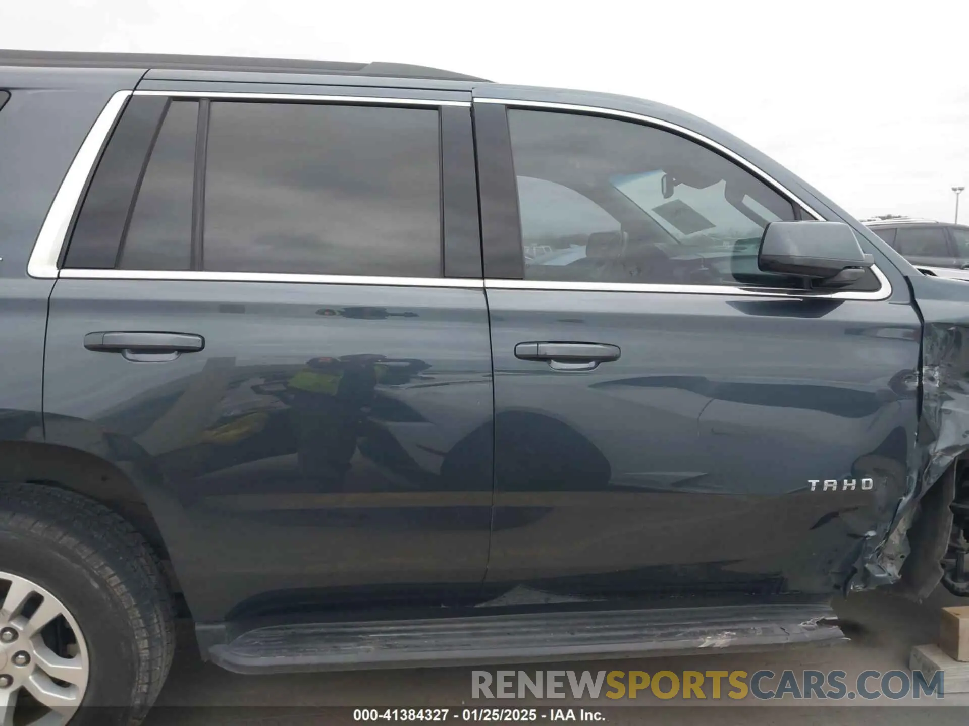 14 Фотография поврежденного автомобиля 1GNSCBKC8KR366460 CHEVROLET TAHOE 2019