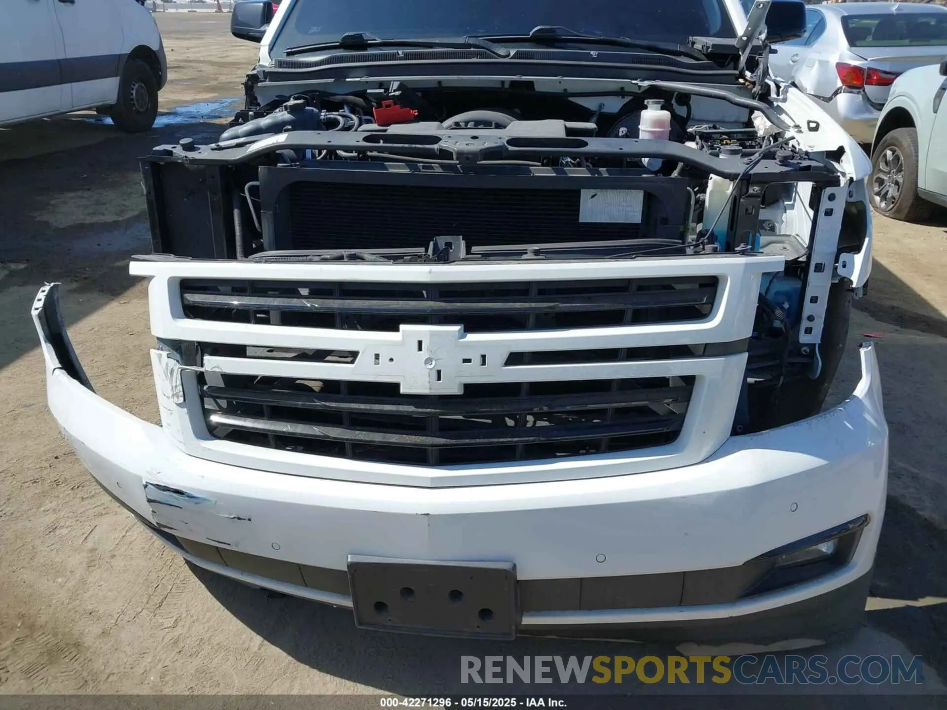 6 Фотография поврежденного автомобиля 1GNSCBKC9KR374907 CHEVROLET TAHOE 2019
