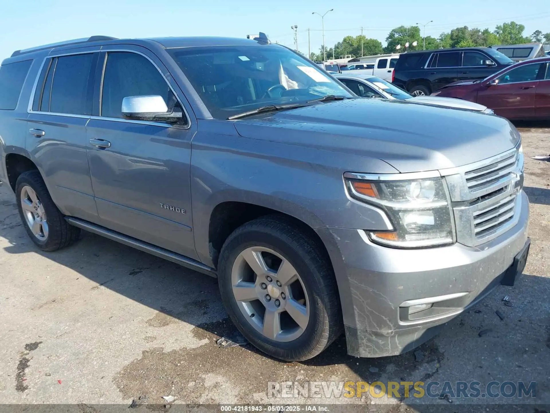 1 Photograph of a damaged car 1GNSCCKC5KR176752 CHEVROLET TAHOE 2019