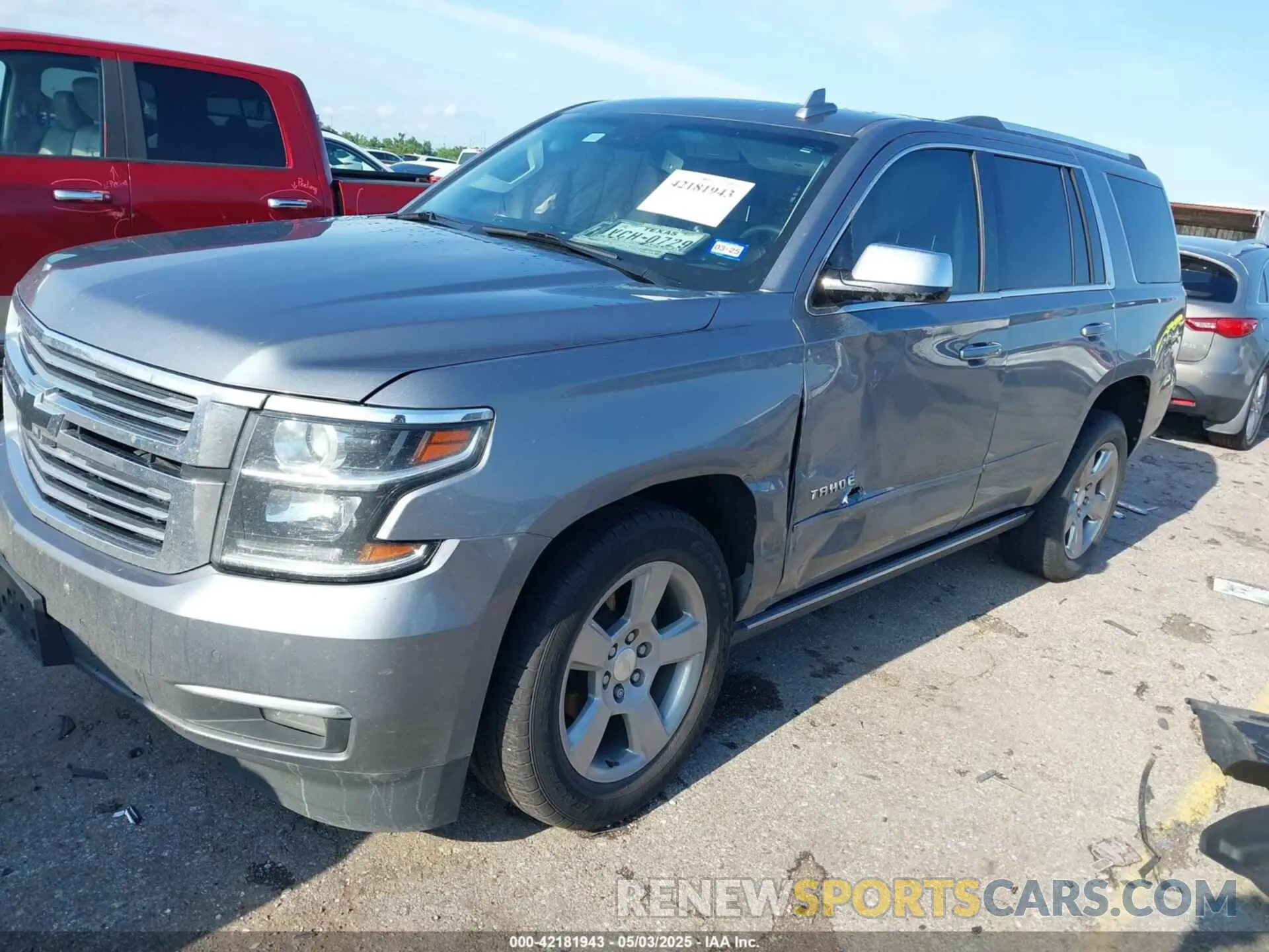 2 Photograph of a damaged car 1GNSCCKC5KR176752 CHEVROLET TAHOE 2019