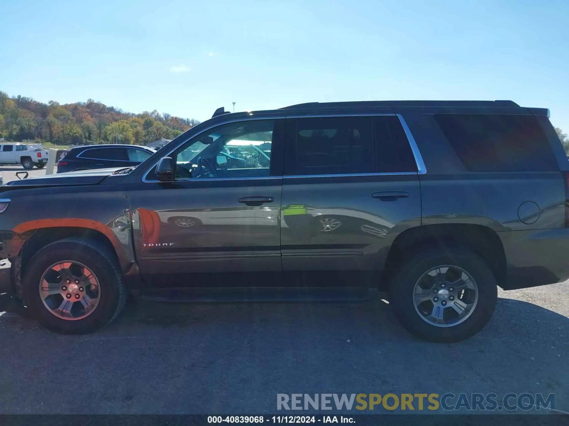 15 Photograph of a damaged car 1GNSKAKC4KR226743 CHEVROLET TAHOE 2019