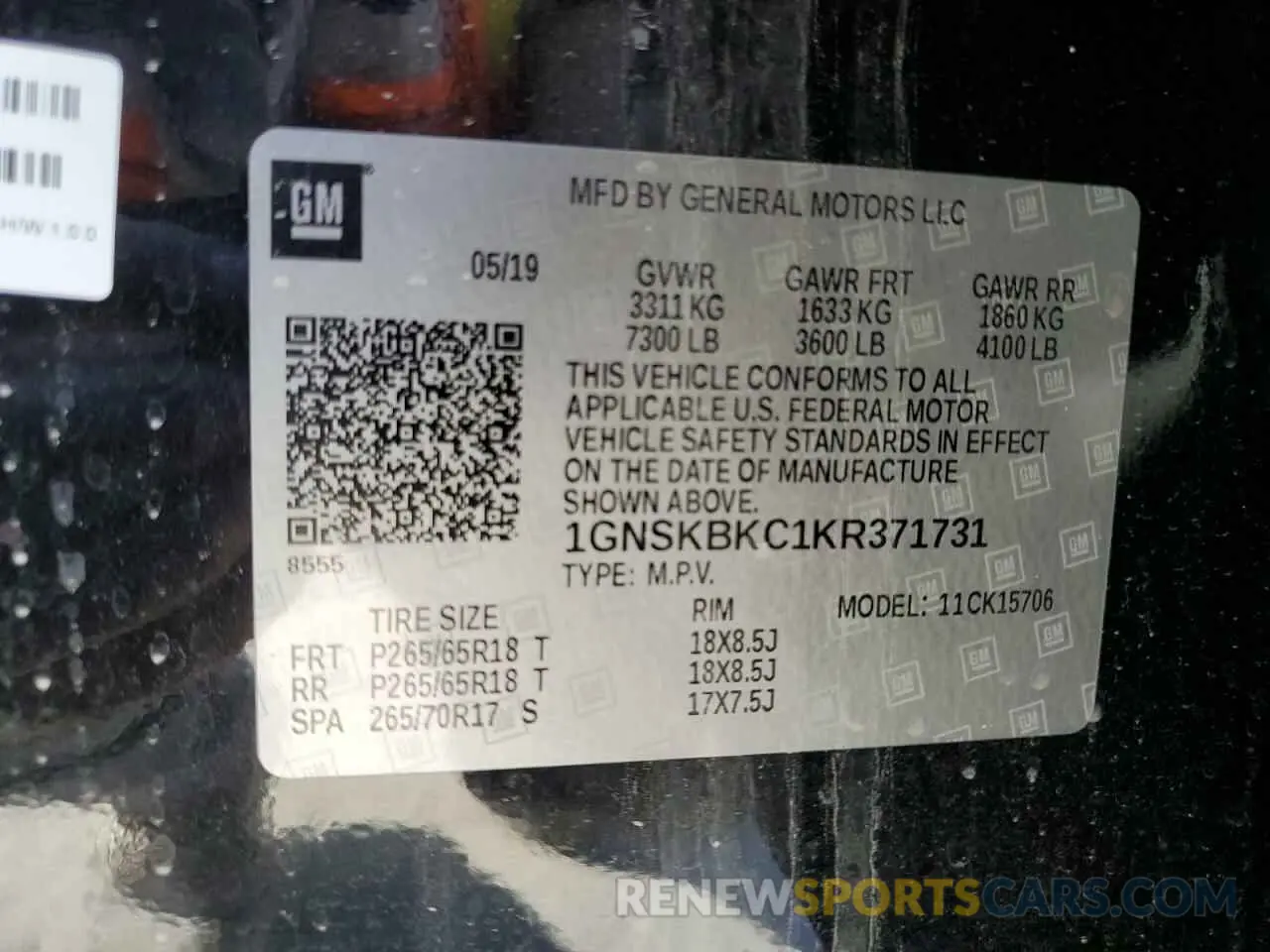 13 Photograph of a damaged car 1GNSKBKC1KR371731 CHEVROLET TAHOE 2019