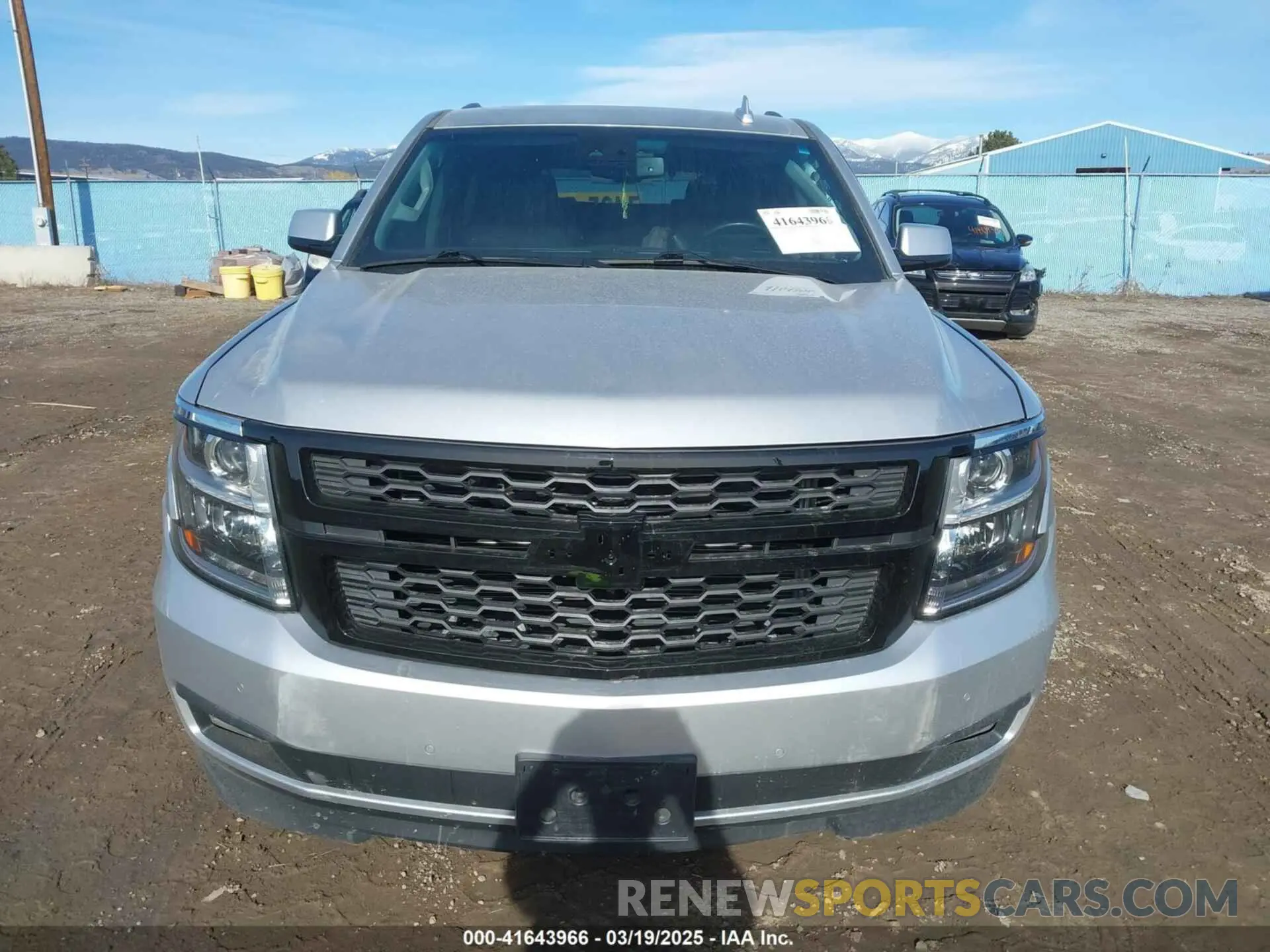 12 Фотография поврежденного автомобиля 1GNSKBKC4KR388622 CHEVROLET TAHOE 2019