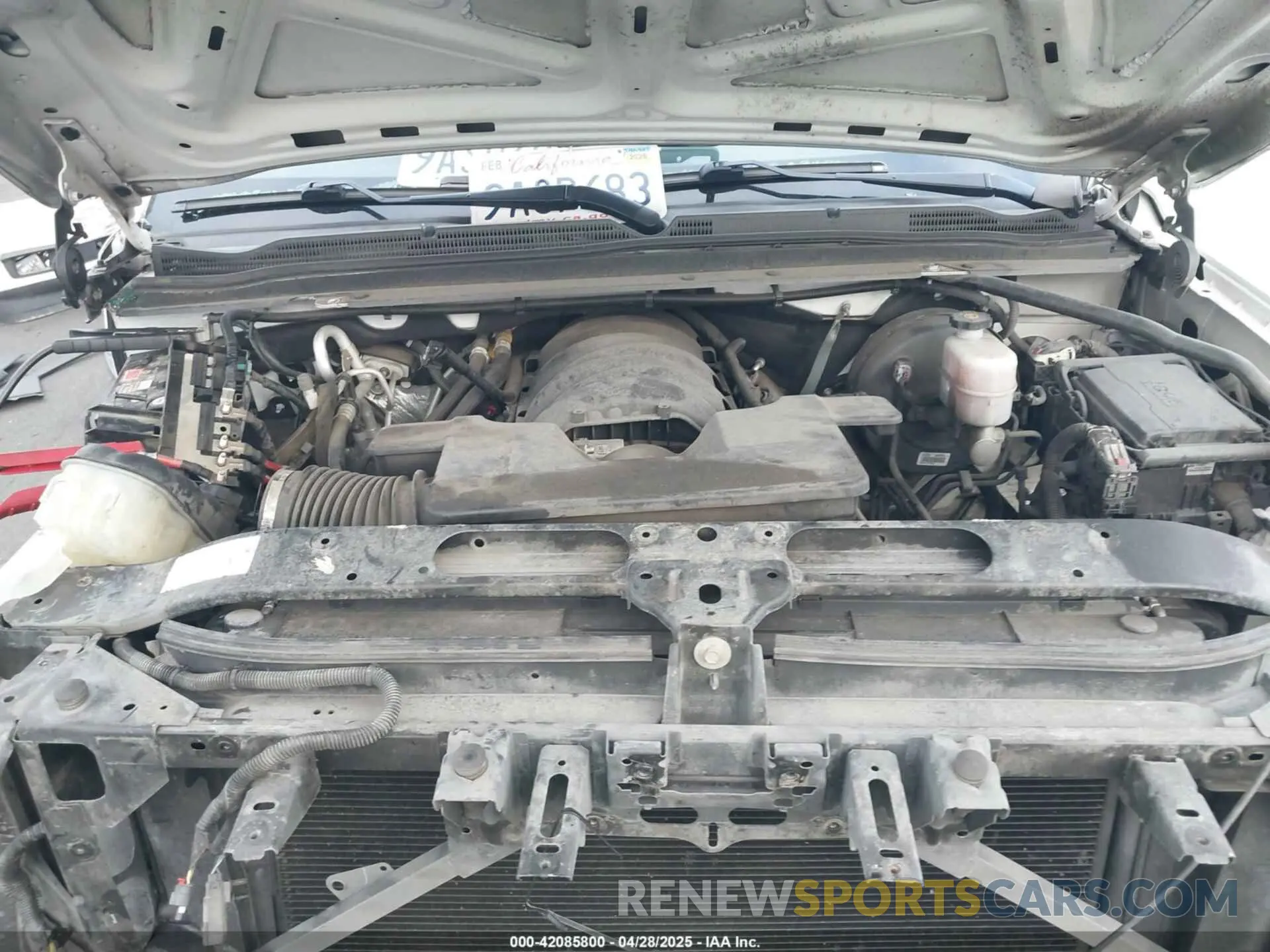 10 Photograph of a damaged car 1GNSKBKC5KR273544 CHEVROLET TAHOE 2019