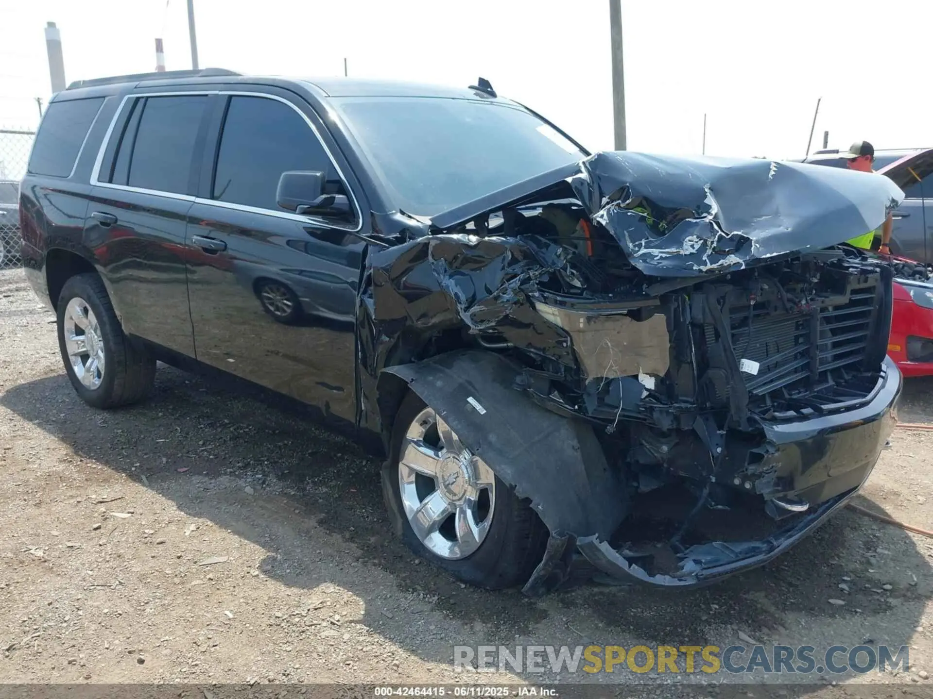 1 Photograph of a damaged car 1GNSKBKC7KR253912 CHEVROLET TAHOE 2019