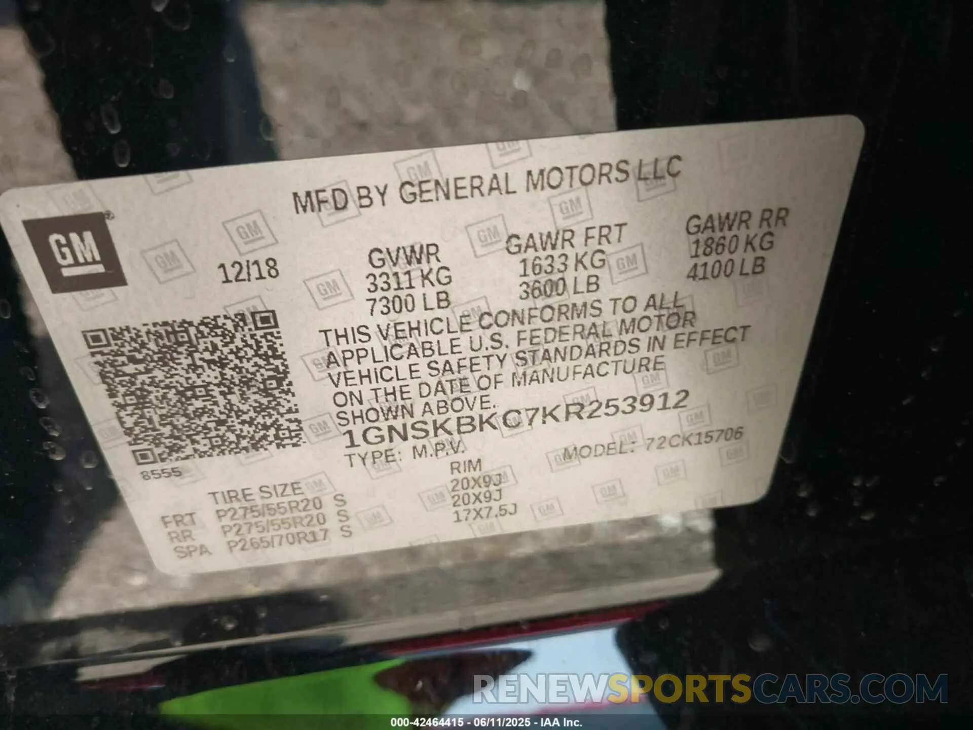 9 Photograph of a damaged car 1GNSKBKC7KR253912 CHEVROLET TAHOE 2019
