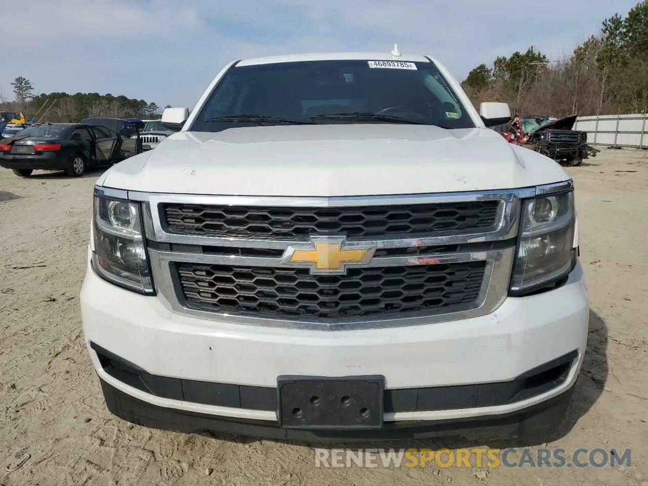 5 Photograph of a damaged car 1GNSKBKC8KR392771 CHEVROLET TAHOE 2019
