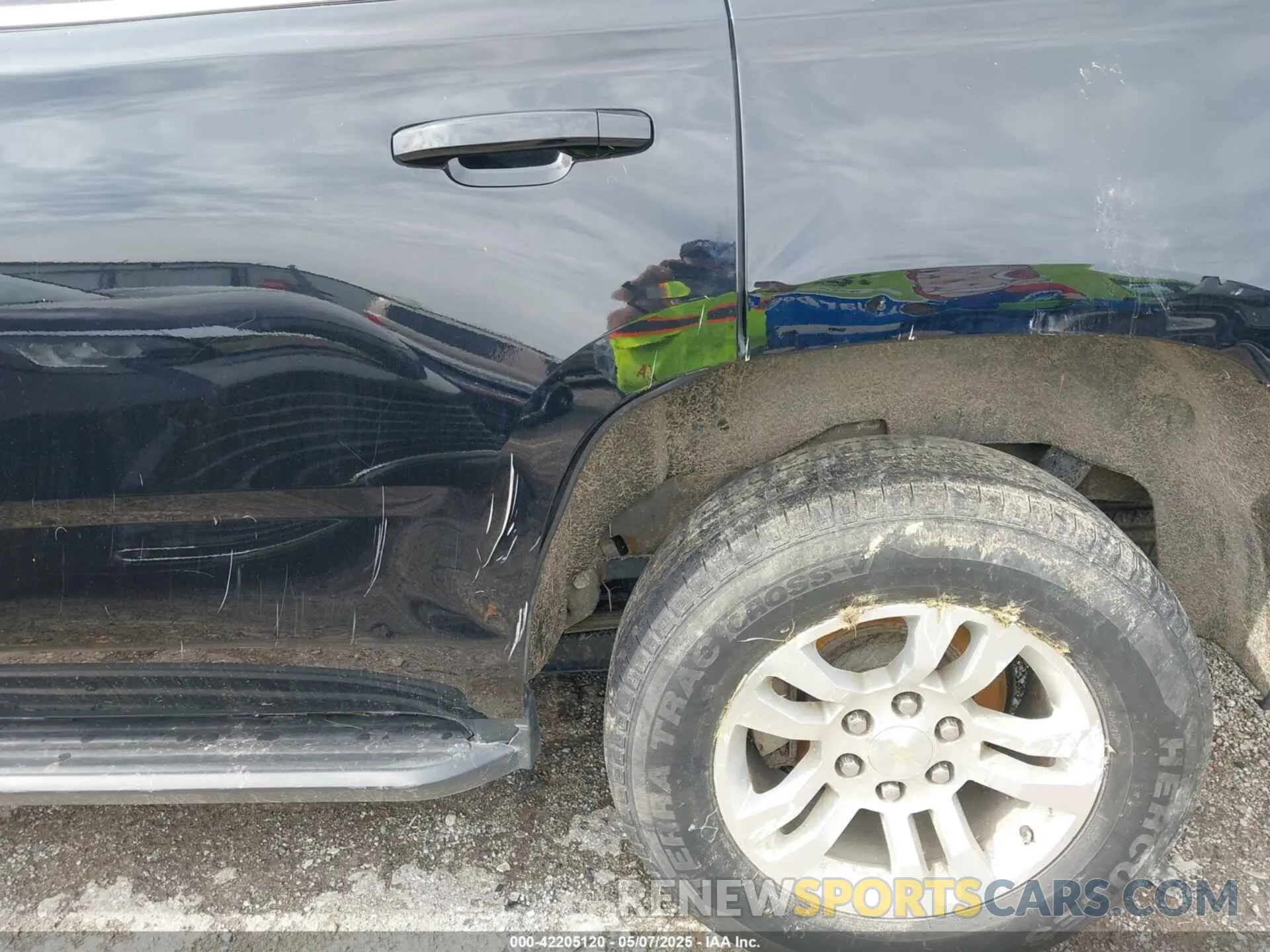 20 Фотография поврежденного автомобиля 1GNSKBKCXKR337996 CHEVROLET TAHOE 2019