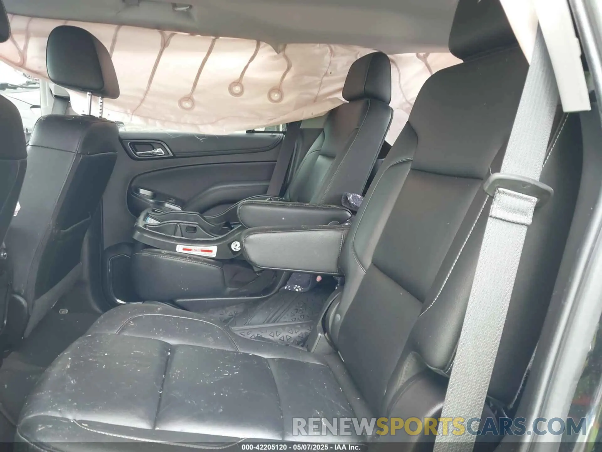 8 Фотография поврежденного автомобиля 1GNSKBKCXKR337996 CHEVROLET TAHOE 2019