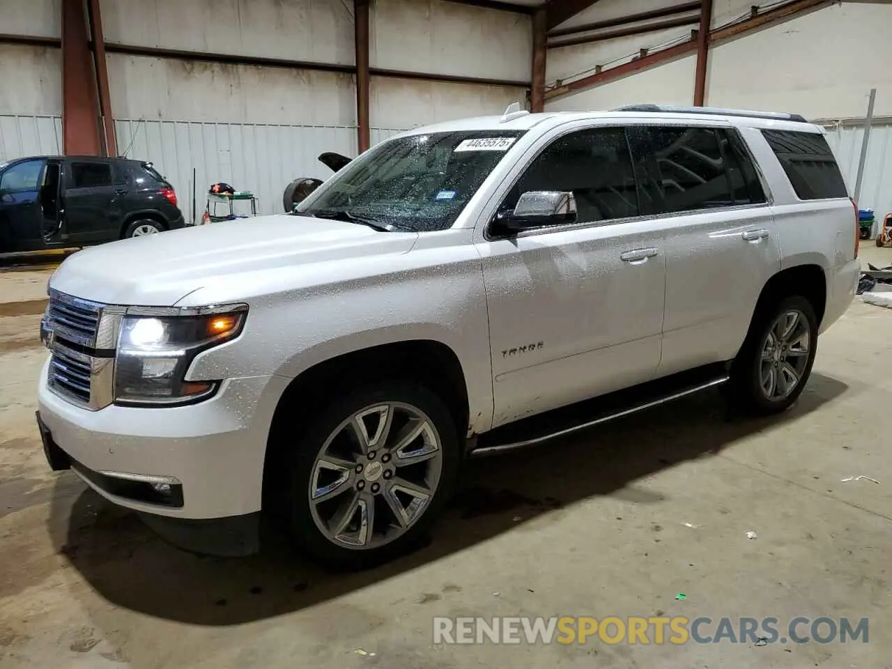 1 Photograph of a damaged car 1GNSKCKC0KR105896 CHEVROLET TAHOE 2019