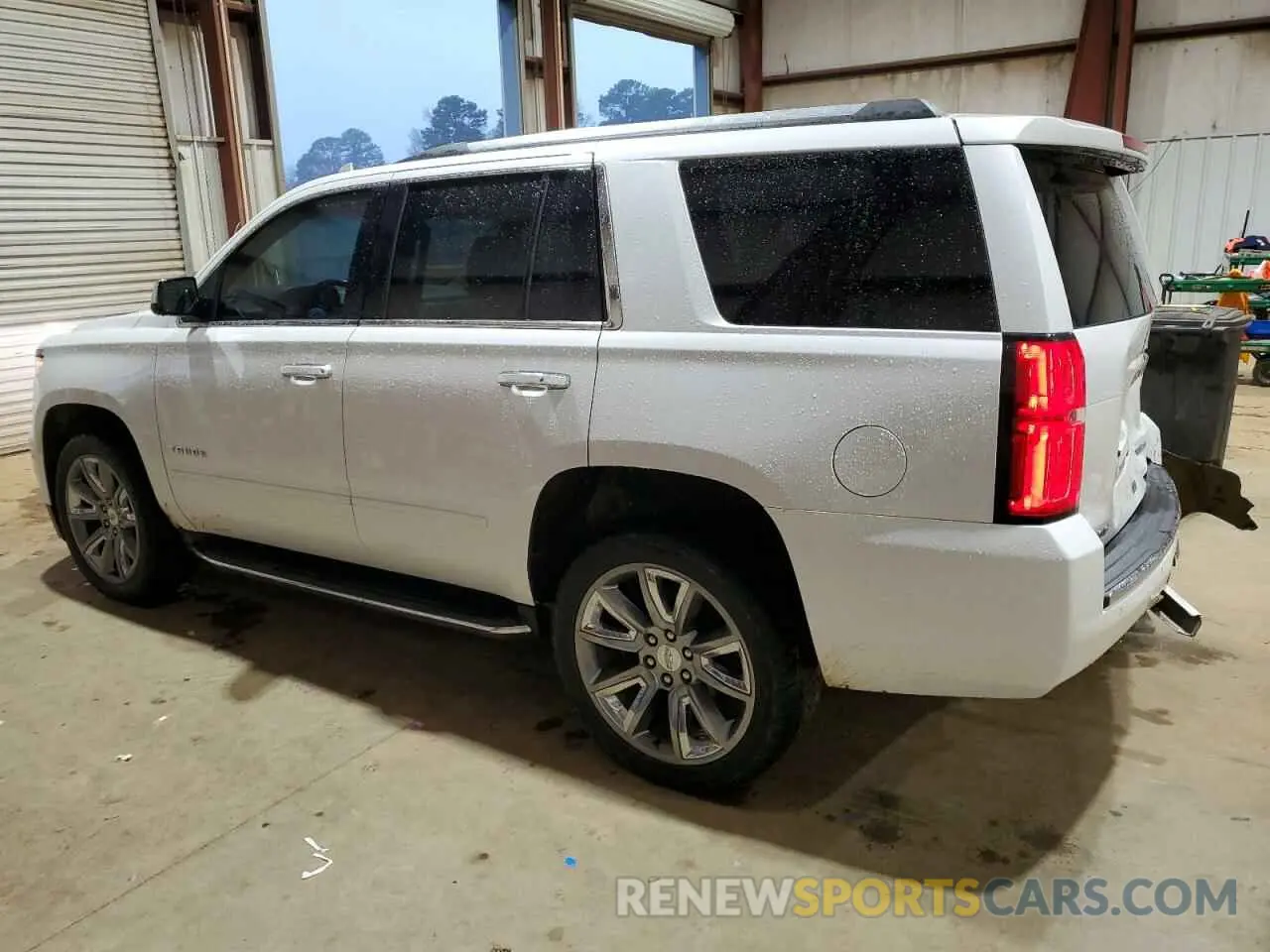 2 Photograph of a damaged car 1GNSKCKC0KR105896 CHEVROLET TAHOE 2019