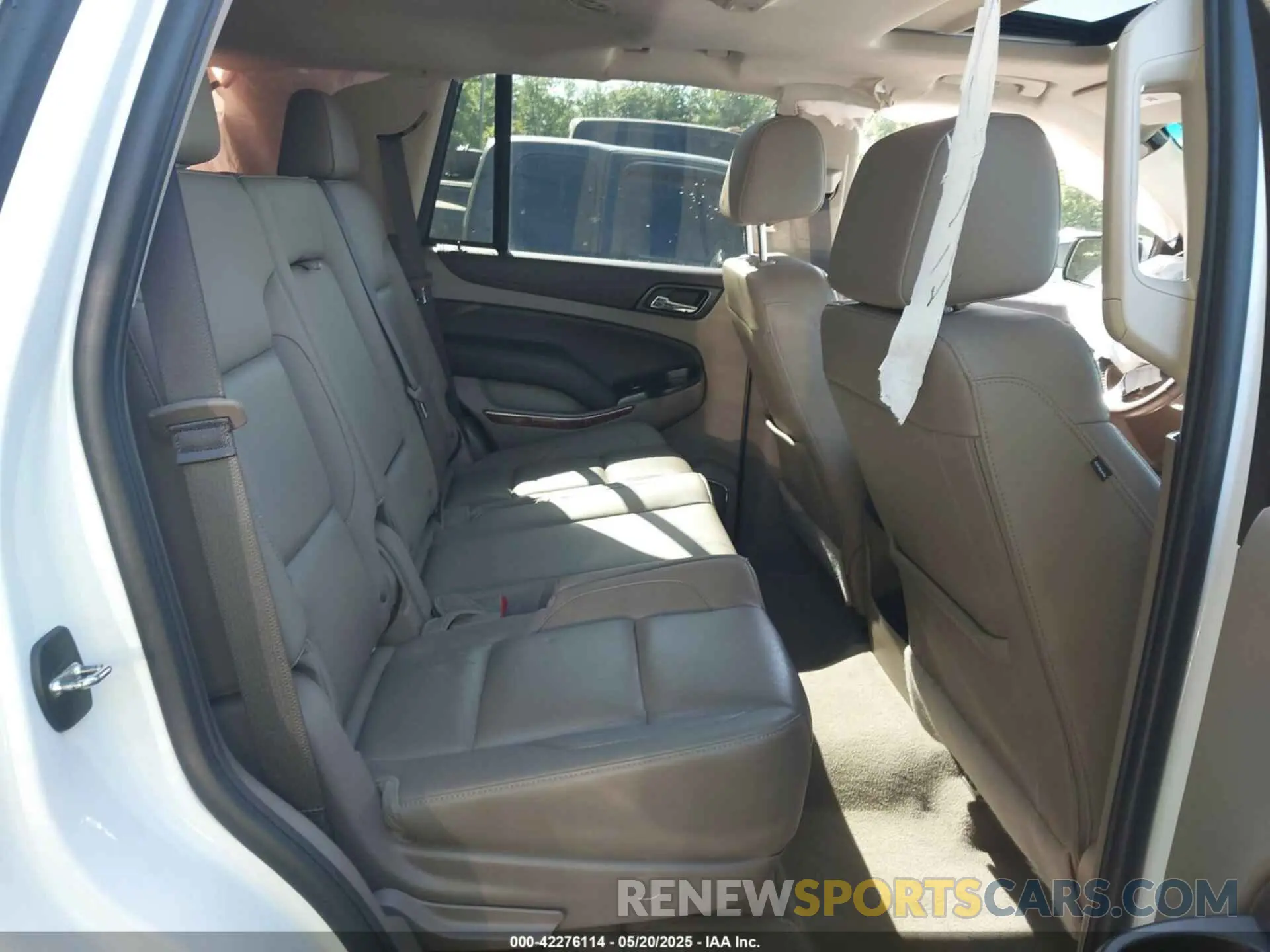 8 Photograph of a damaged car 1GNSKCKC8KR162282 CHEVROLET TAHOE 2019